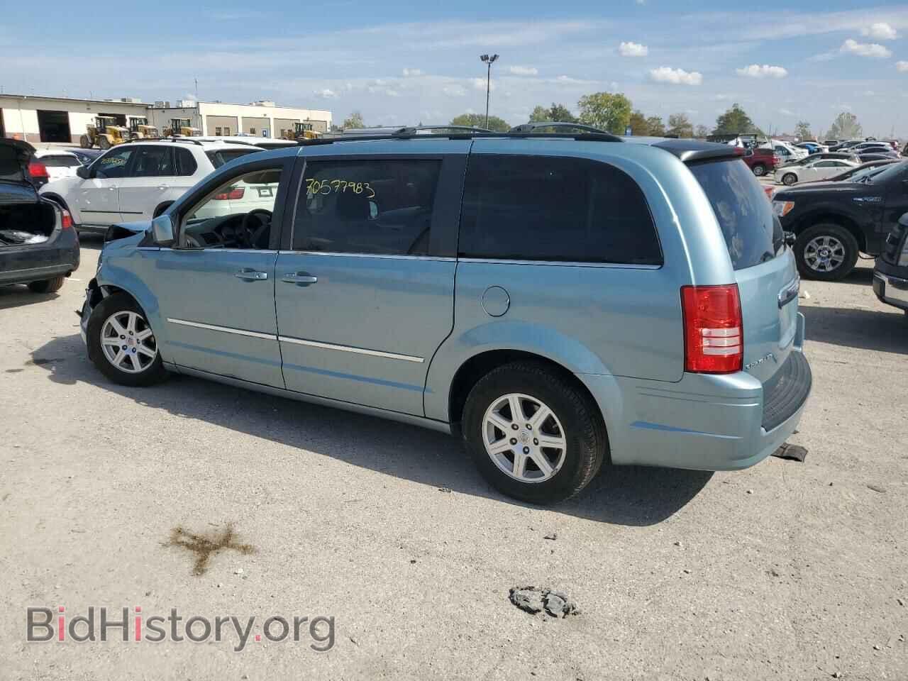 2010 CHRYSLER MINIVAN - VIN: 2A4RR5D14AR399395 - Фото 2