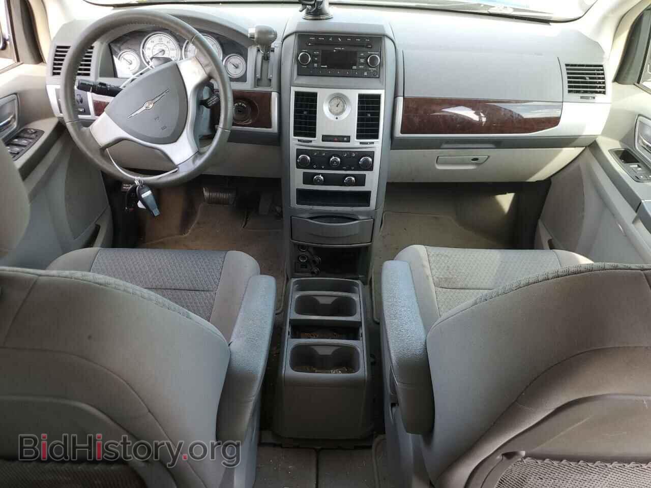 2010 CHRYSLER MINIVAN - VIN: 2A4RR5D14AR399395 - Фото 8
