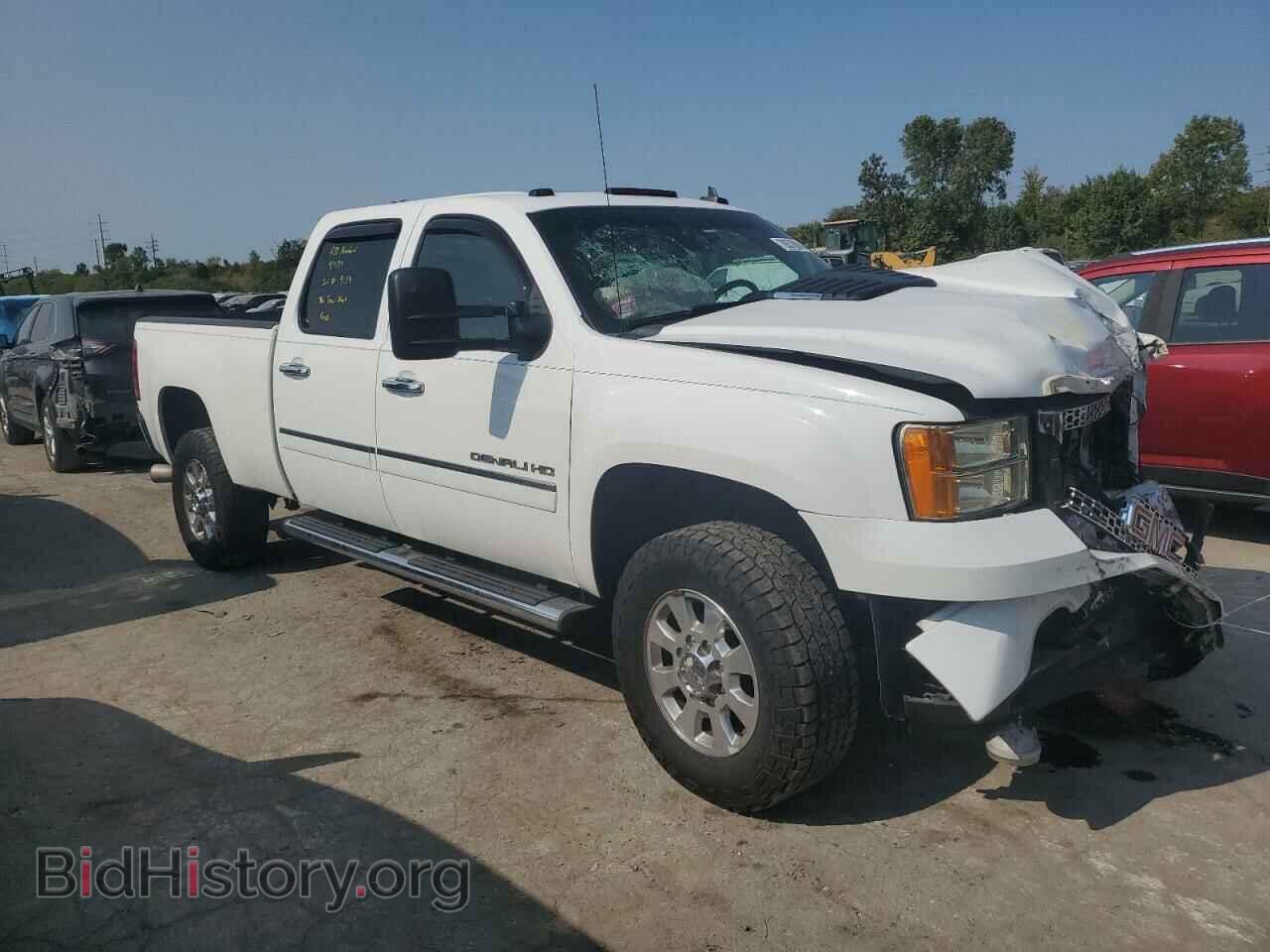 2011 GMC SIERRA - VIN: 1GT426C83BF226436 - Фото 4