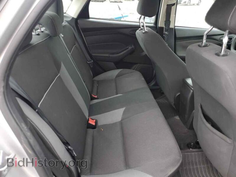 2012 Ford FOCUS (VIN 1FAHP3F24CL184053) — photo 10 of 13