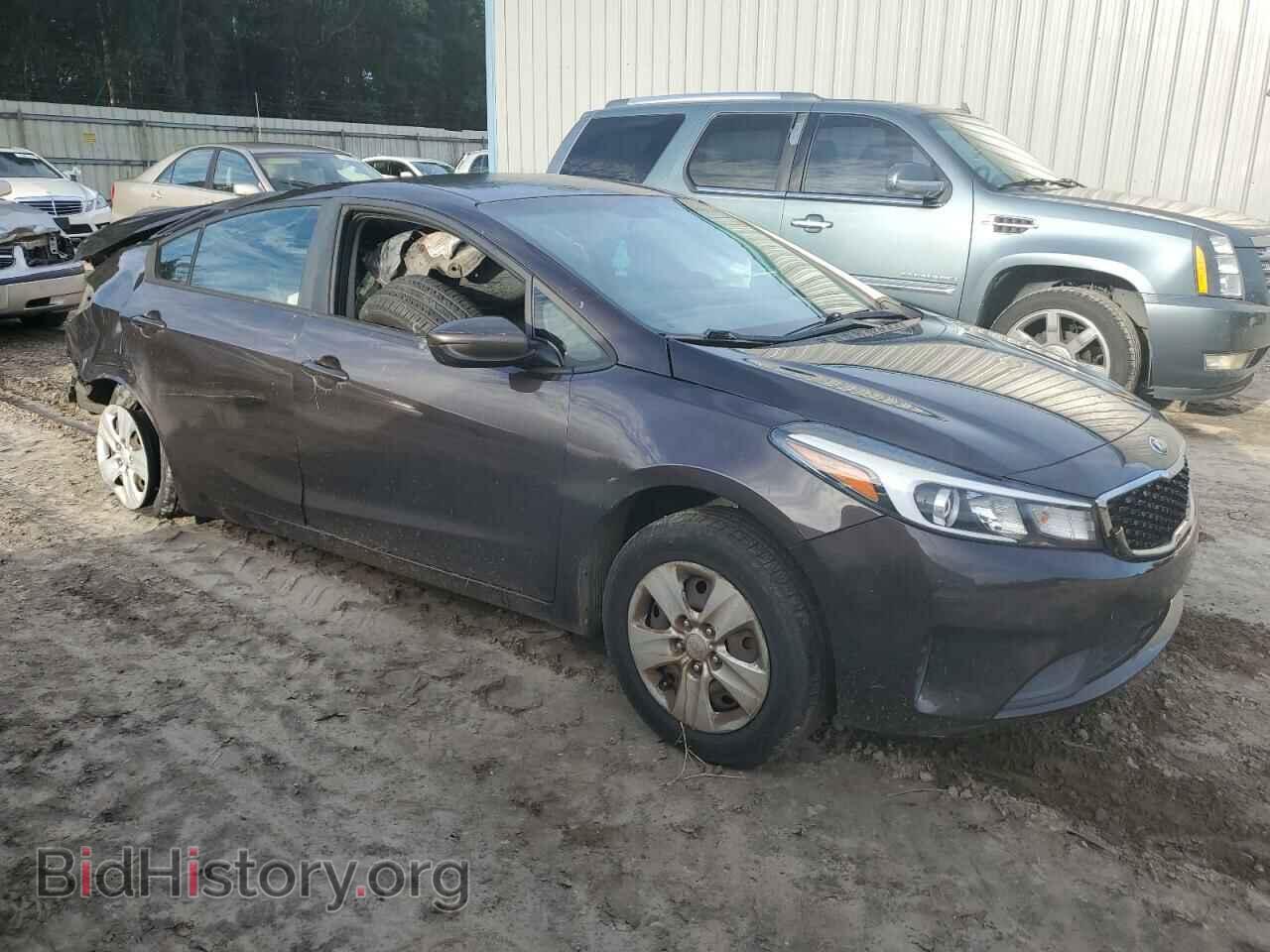2017 KIA FORTE - VIN: 3KPFK4A78HE082215 - Фото 4