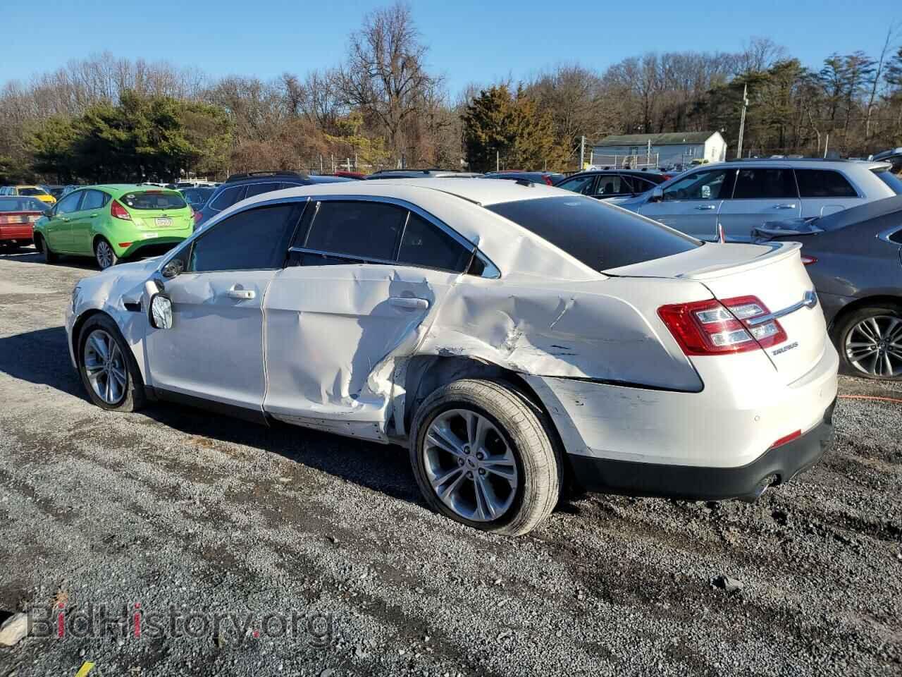 2017 FORD TAURUS - VIN: 1FAHP2E87HG125000 - Фото 2