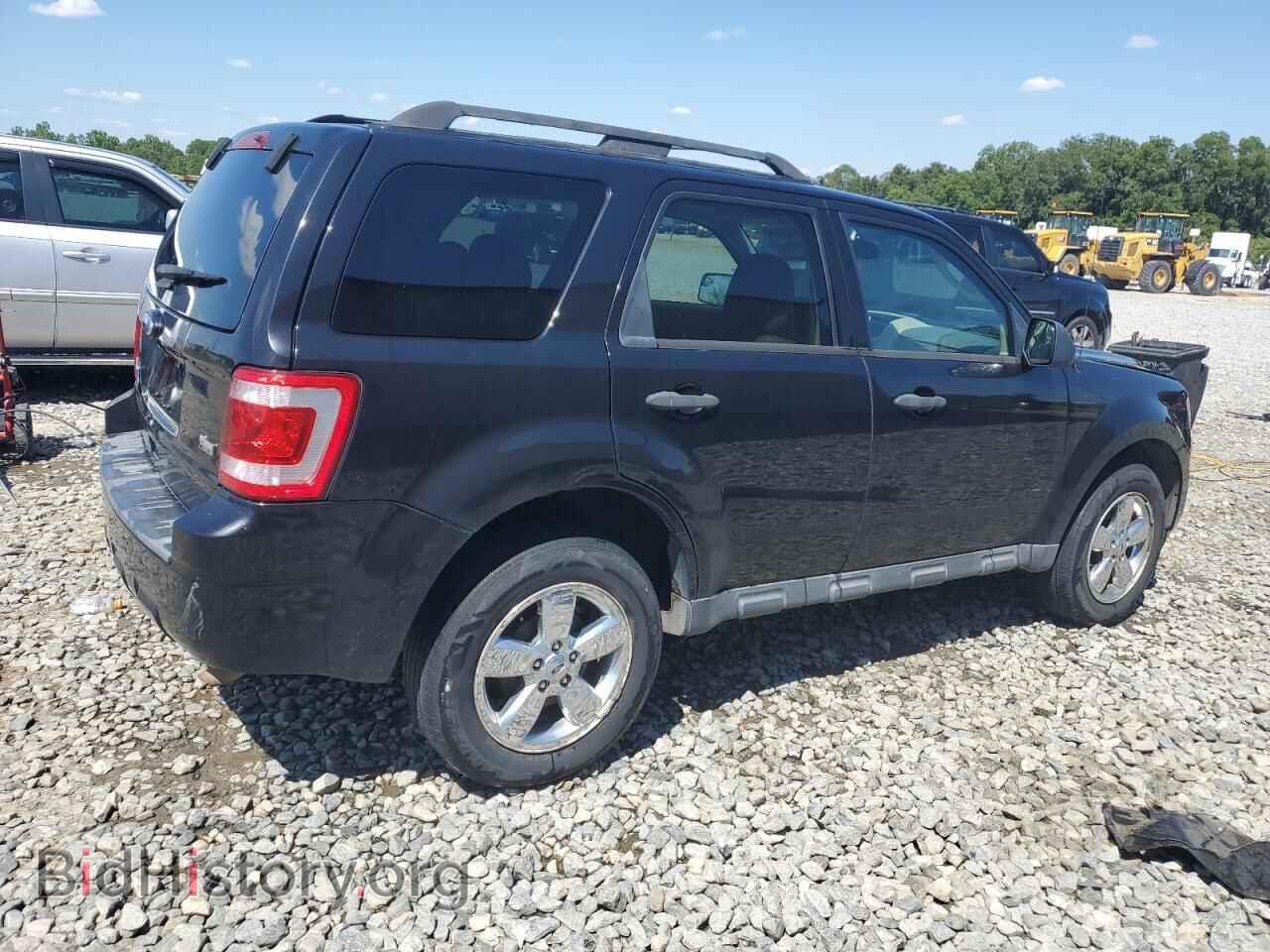 2011 FORD ESCAPE - VIN: 1FMCU9DG3BKB98069 - Фото 3