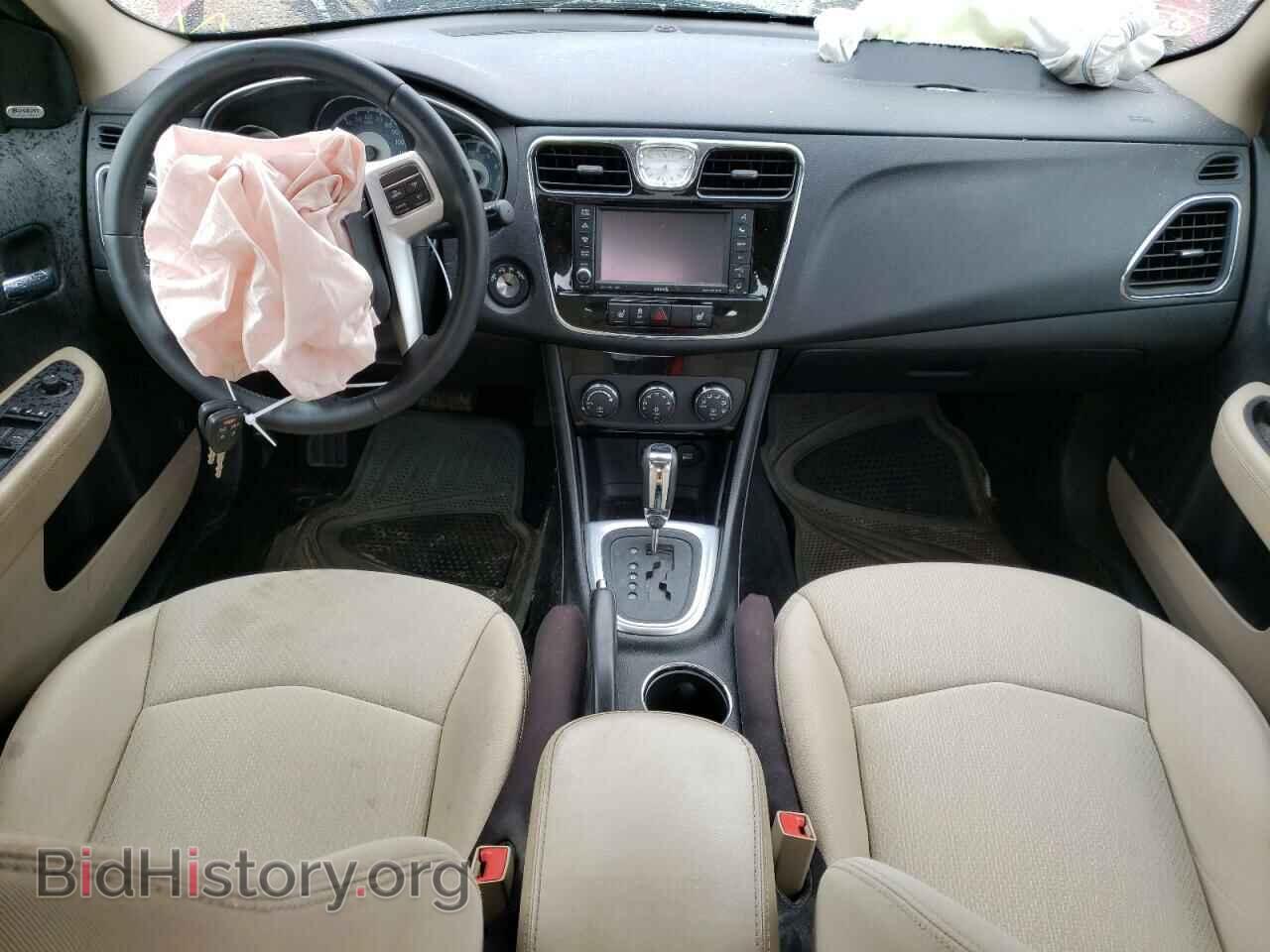 2012 CHRYSLER 200 - VIN: 1C3CCBCG0CN304501 - Фото 8