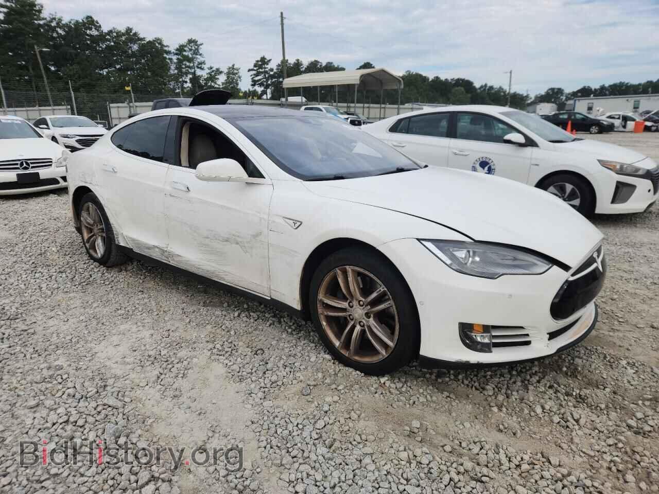 2014 TESLA MODEL S - VIN: 5YJSA1H1XEFP63211 - Photo 4