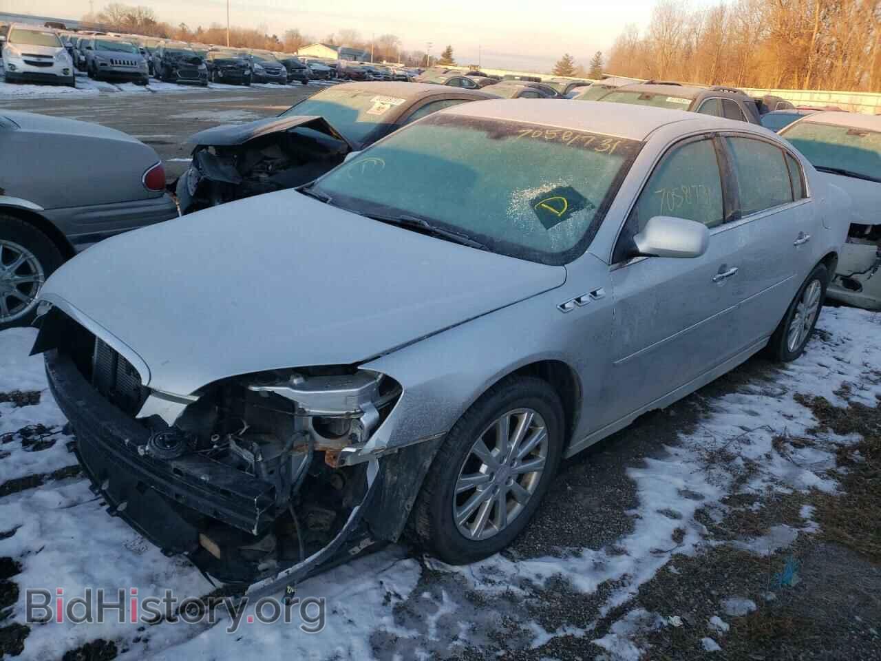 2011 BUICK LUCERNE - VIN: 1G4HC5EM7BU103717 - Фото 2