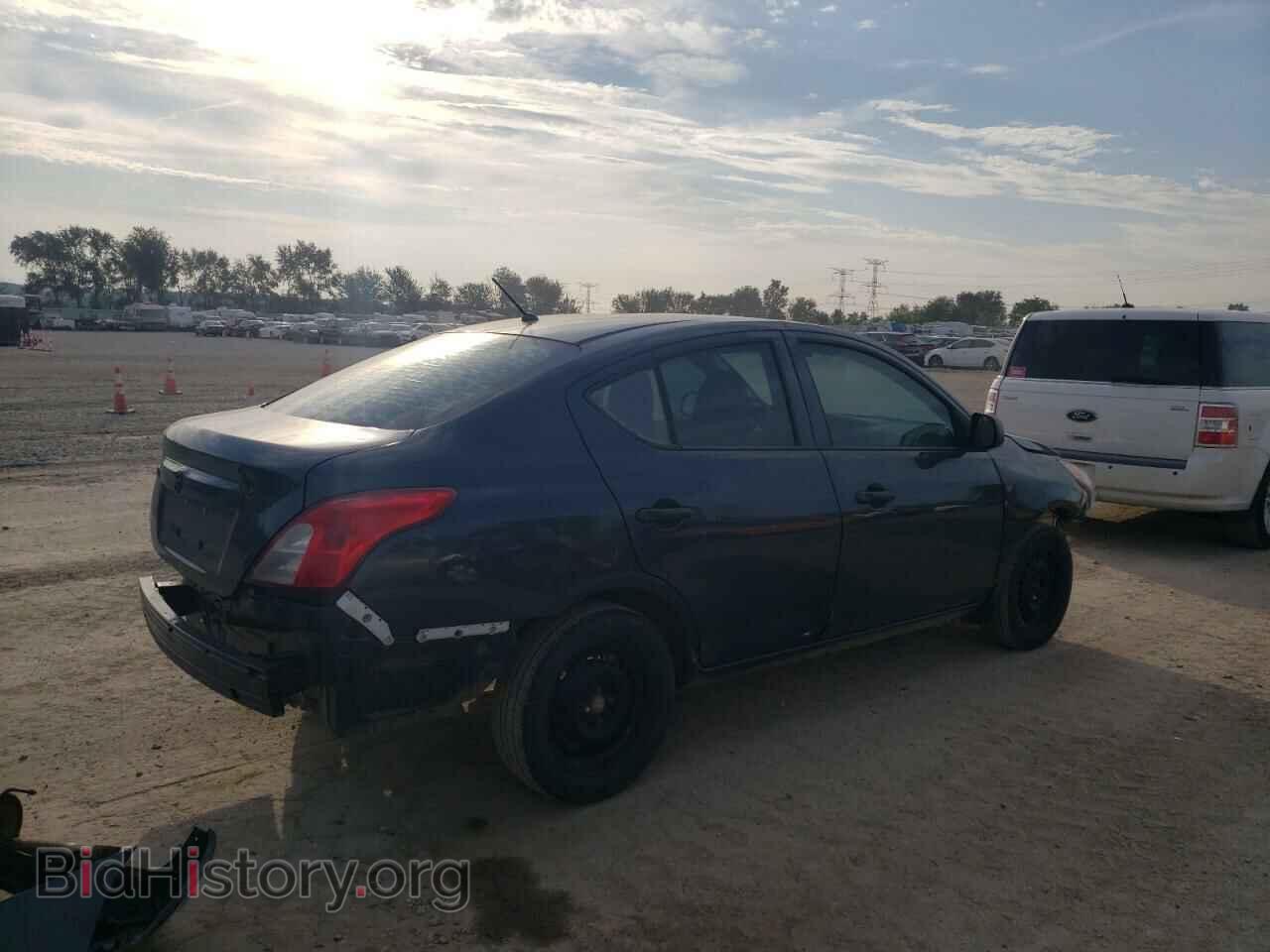 2015 NISSAN VERSA - VIN: 3N1CN7AP8FL930343 - Фото 3