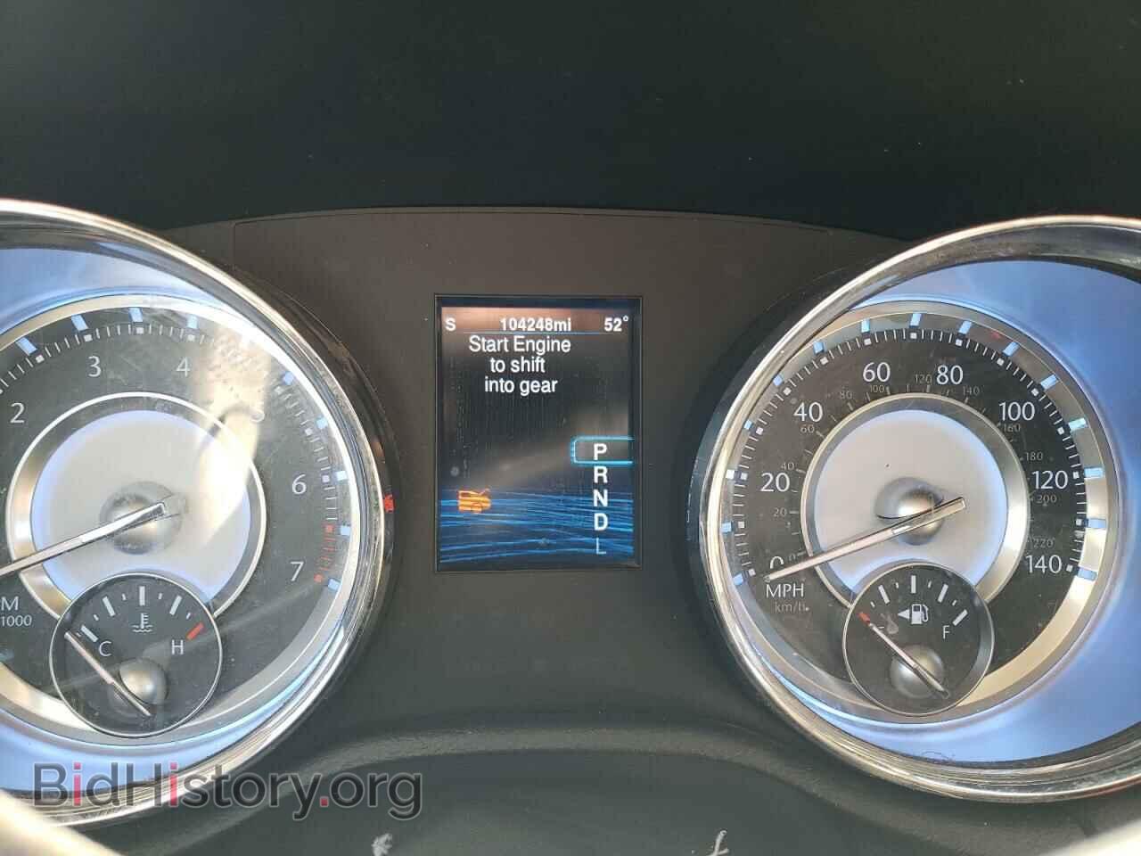 2014 CHRYSLER 300 - VIN: 2C3CCAAG0EH118417 - Фото 9