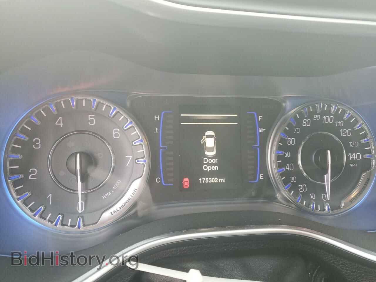 2015 CHRYSLER 200 - VIN: 1C3CCCAB7FN663541 - Фото 9