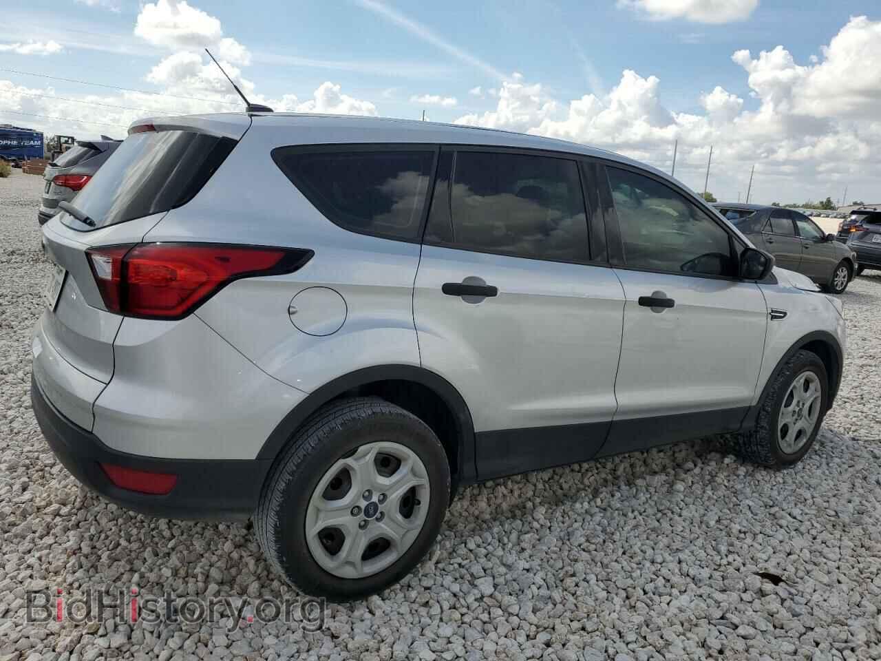 2019 FORD ESCAPE - VIN: 1FMCU0F72KUA89616 - Фото 3