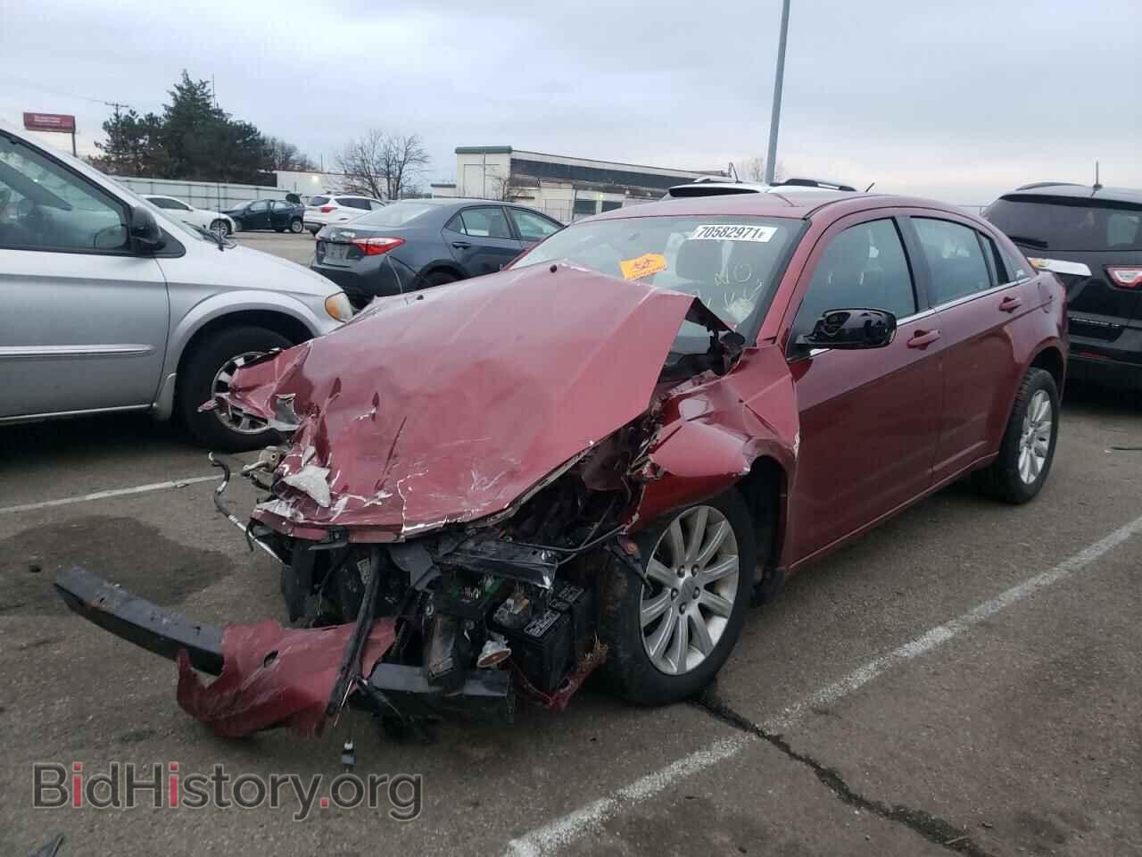 2012 CHRYSLER 200 - VIN: 1C3CCBBB4CN301302 - Фото 2