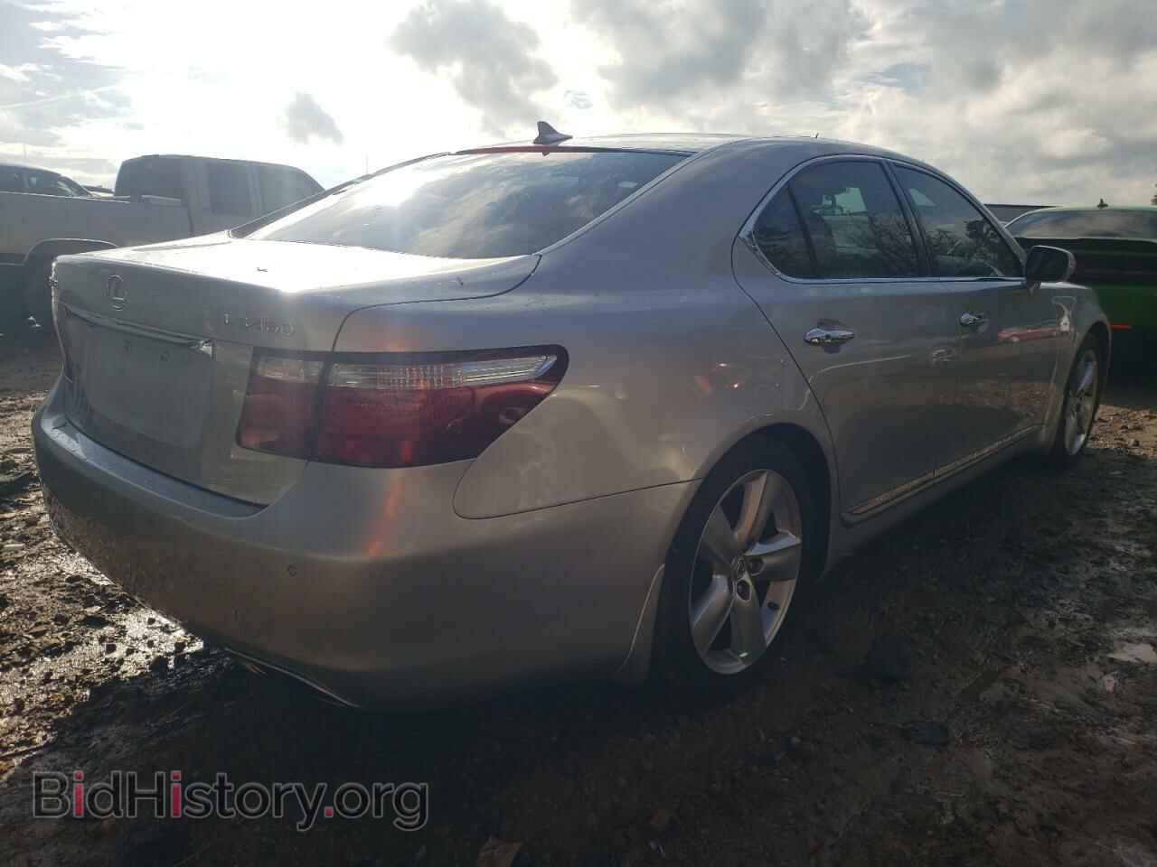 2008 LEXUS LS460 - VIN: JTHBL46F485084436 - Photo 4