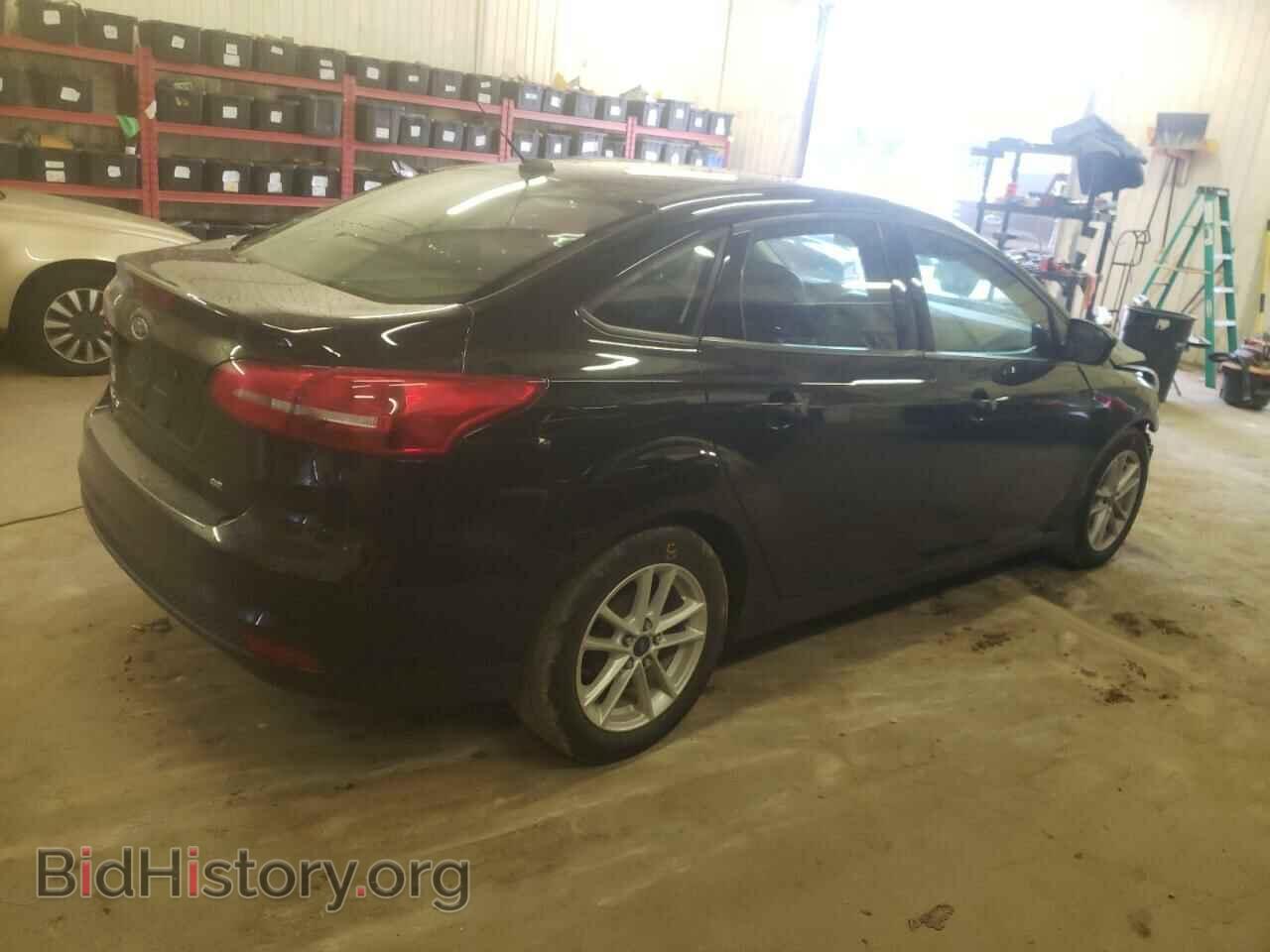 2017 FORD FOCUS - VIN: 1FADP3F23HL235855 - Фото 3