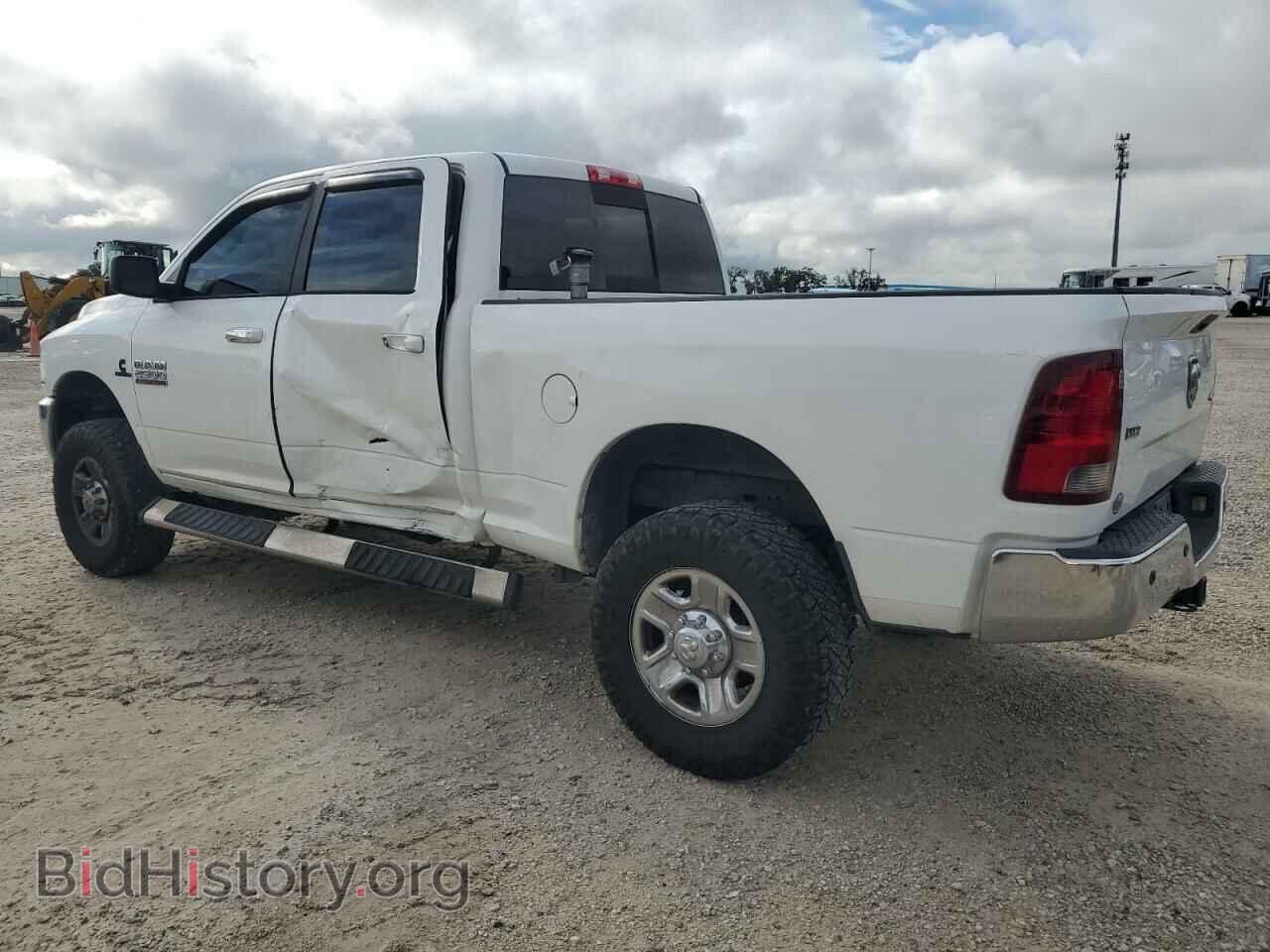 2016 RAM All Models - VIN: 3C6UR5DL8GG146510 - Фото 2