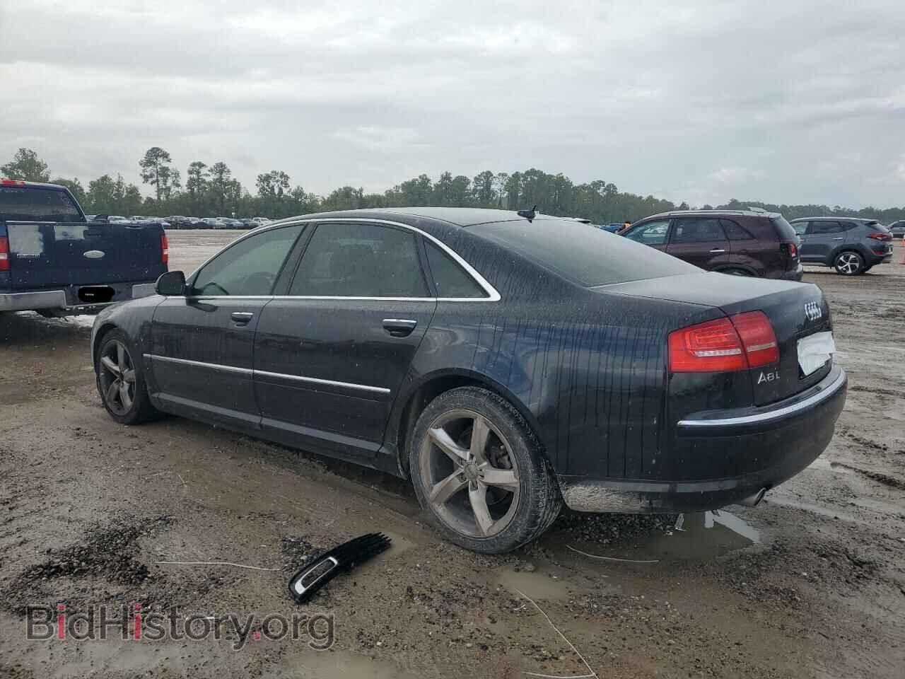 2010 AUDI A8 - VIN: WAURVAFA7AN007740 - Photo 2