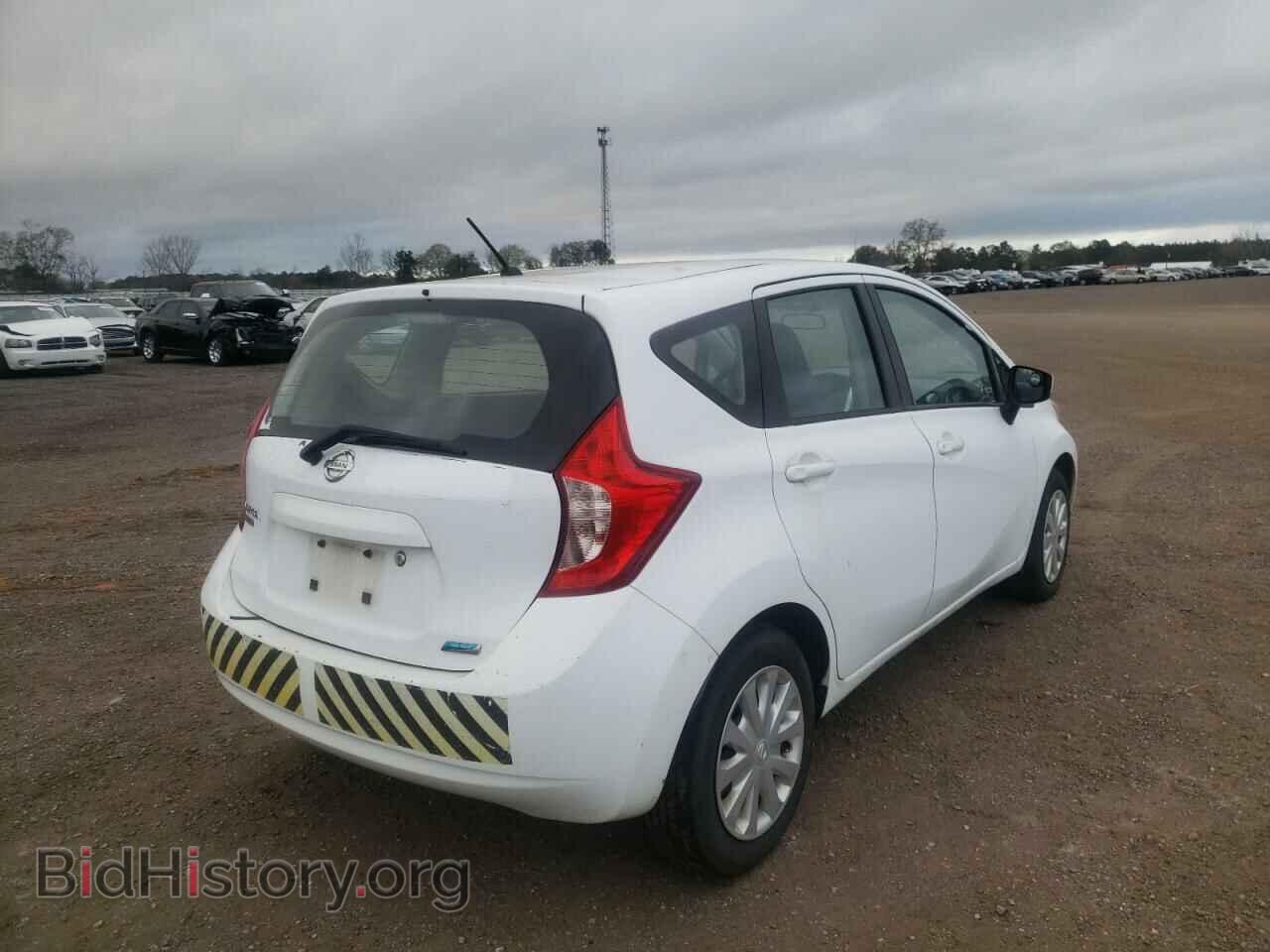 2015 NISSAN VERSA - VIN: 3N1CE2CP4FL432172 - Фото 4