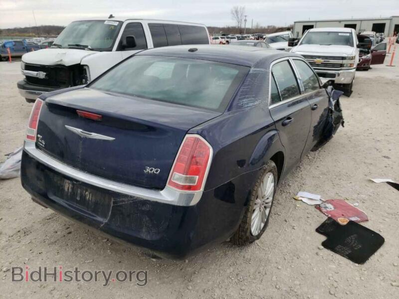 2014 Chrysler 300 (VIN 2C3CCARG8EH125555) — фото 4 из 10