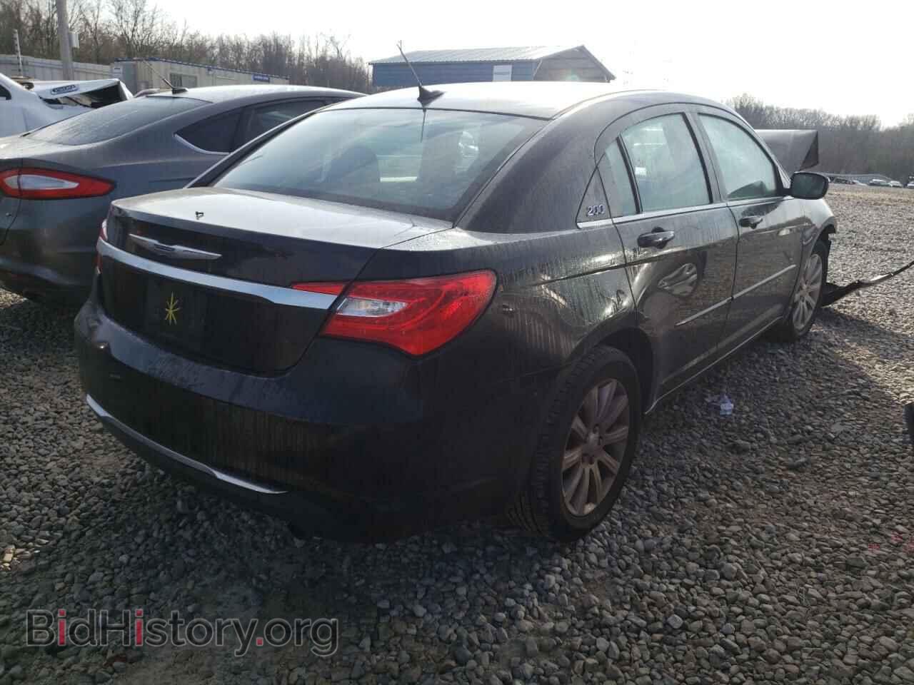 2013 CHRYSLER 200 - VIN: 1C3CCBBB0DN697780 - Фото 4
