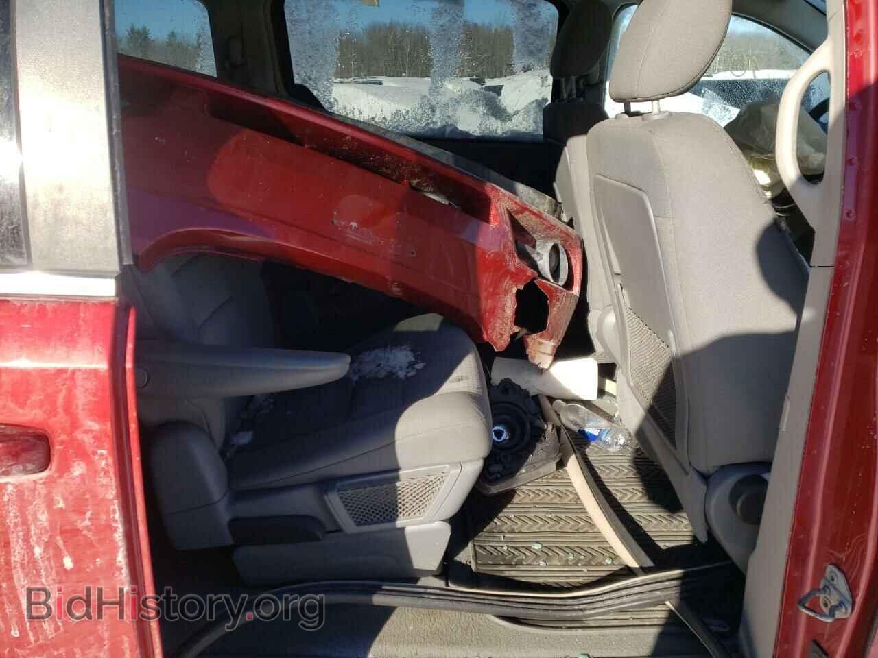 2009 CHRYSLER MINIVAN - VIN: 2A8HR54159R592077 - Фото 6