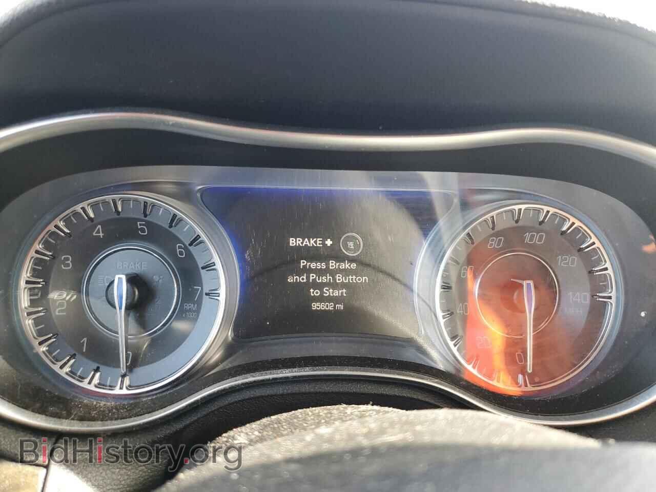 2017 CHRYSLER 300 - VIN: 2C3CCAEG6HH570693 - Фото 9