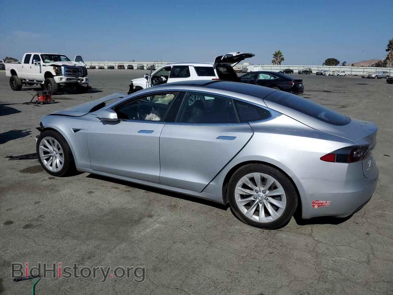 2018 TESLA MODEL S - VIN: 5YJSA1E2XJF247938 - Фото 2