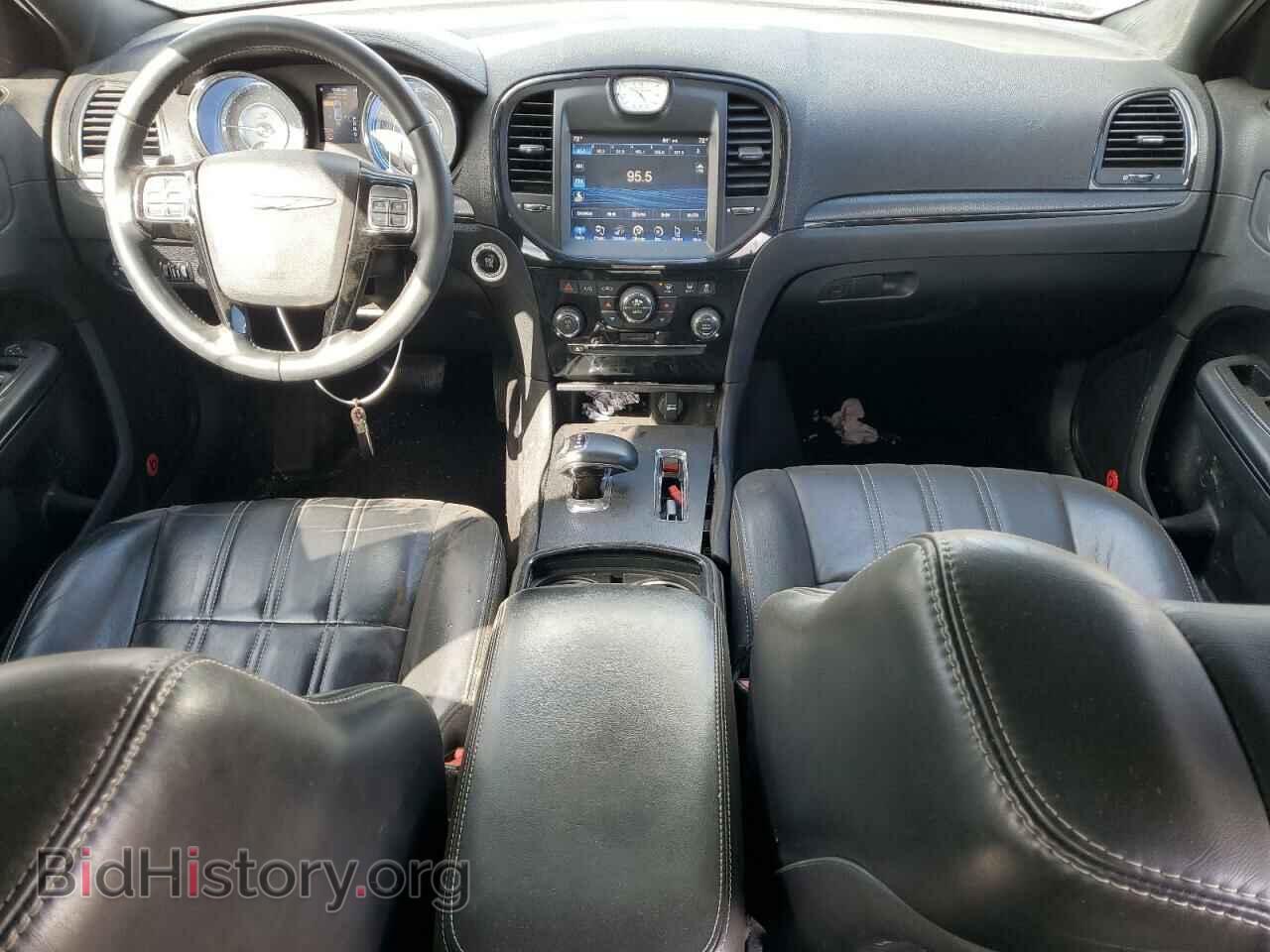 2014 CHRYSLER 300 - VIN: 2C3CCAGG9EH379200 - Фото 8