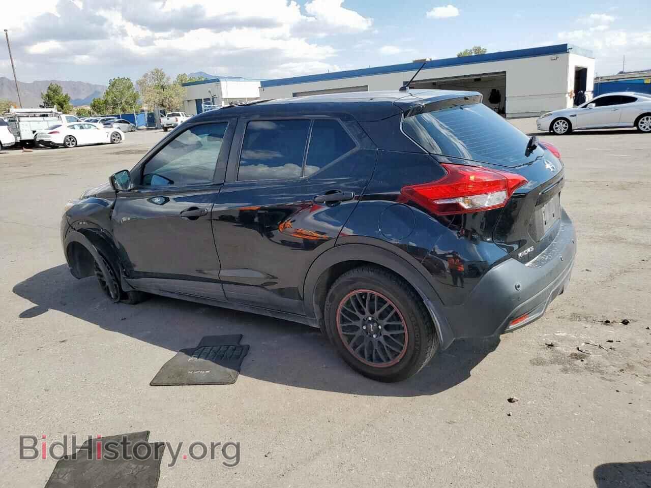2020 NISSAN KICKS - VIN: 3N1CP5BV8LL579005 - Фото 2