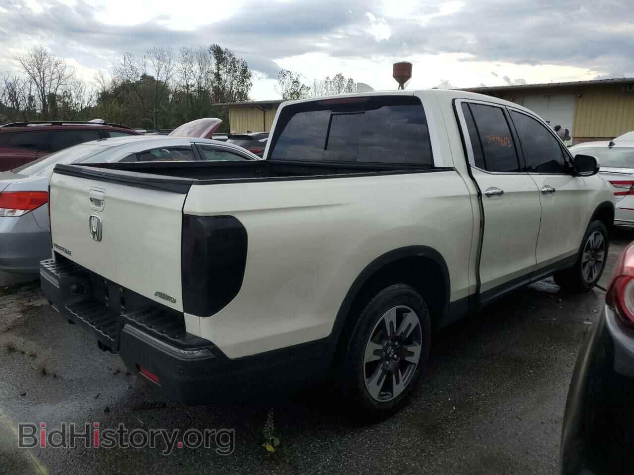 2019 HONDA RIDGELINE - VIN: 5FPYK3F77KB035455 - Фото 3