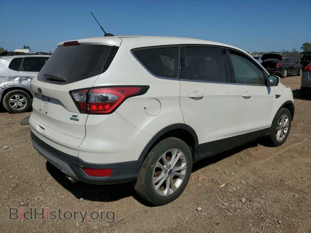 2017 FORD ESCAPE - VIN: 1FMCU0GD0HUC37355 - Фото 3