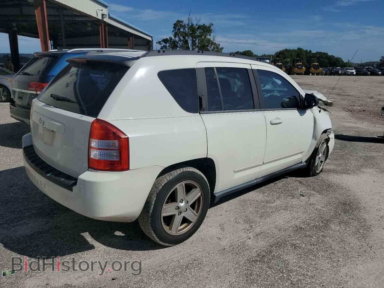 2010 JEEP COMPASS - VIN: 1J4NT4FB5AD553454 - Фото 3