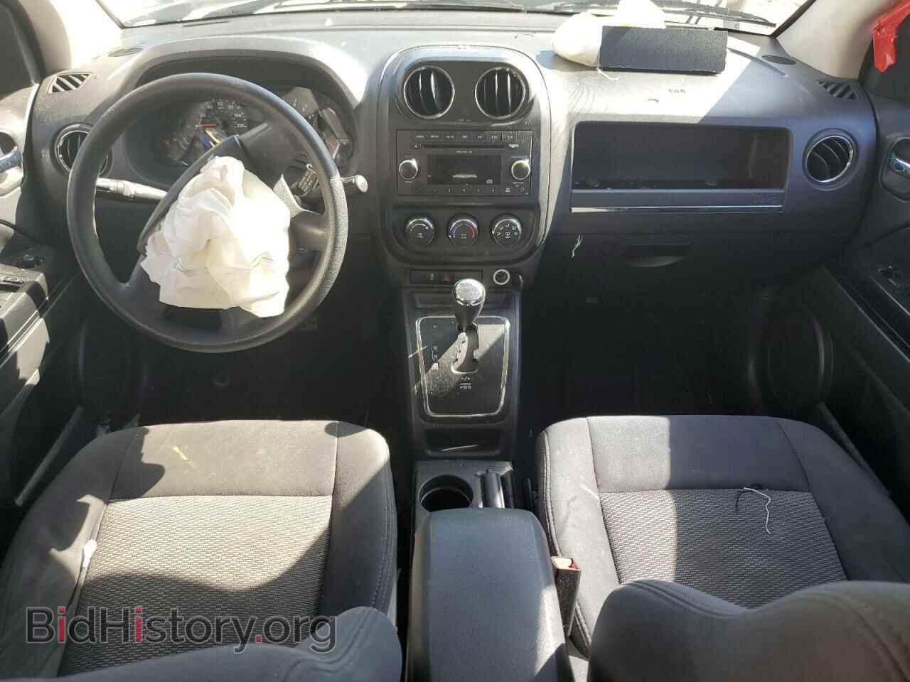 2010 JEEP COMPASS - VIN: 1J4NT4FB5AD553454 - Фото 8