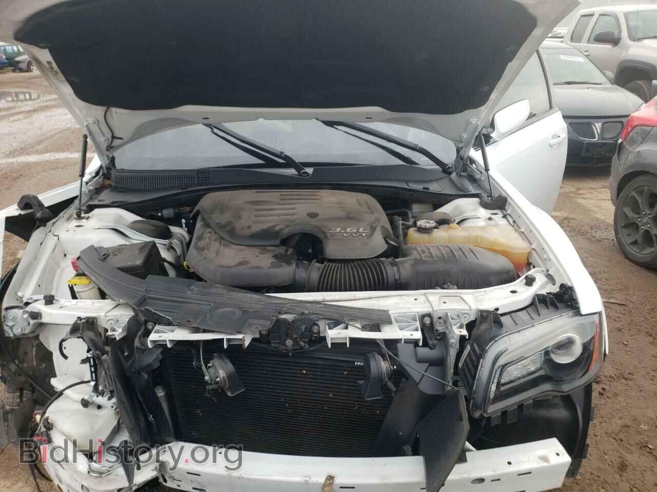 2014 CHRYSLER 300 - VIN: 2C3CCAGG2EH283893 - Фото 7