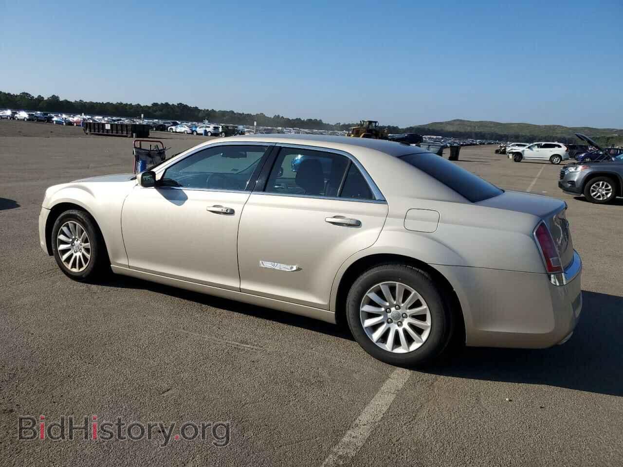 2012 CHRYSLER 300 - VIN: 2C3CCAAG5CH312910 - Фото 2