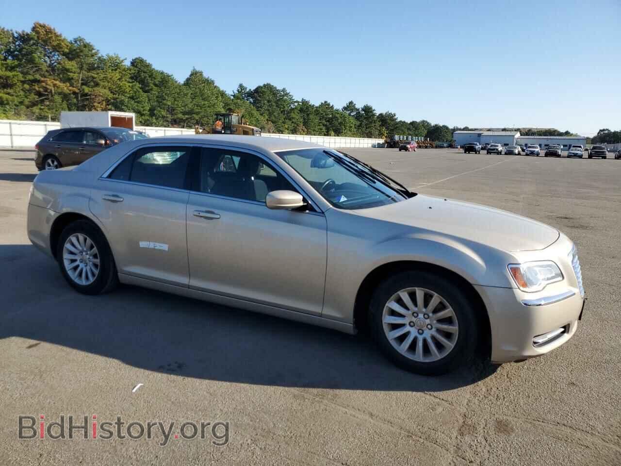 2012 CHRYSLER 300 - VIN: 2C3CCAAG5CH312910 - Фото 4