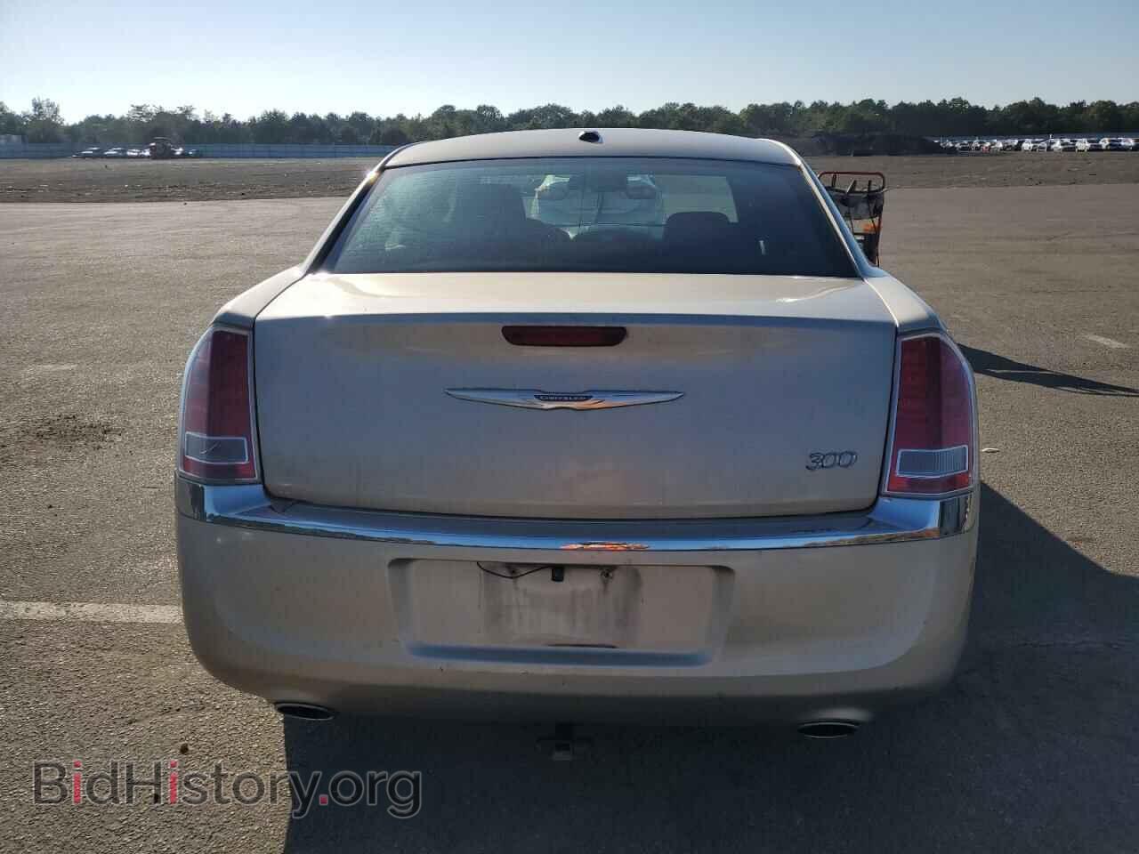 2012 CHRYSLER 300 - VIN: 2C3CCAAG5CH312910 - Фото 6