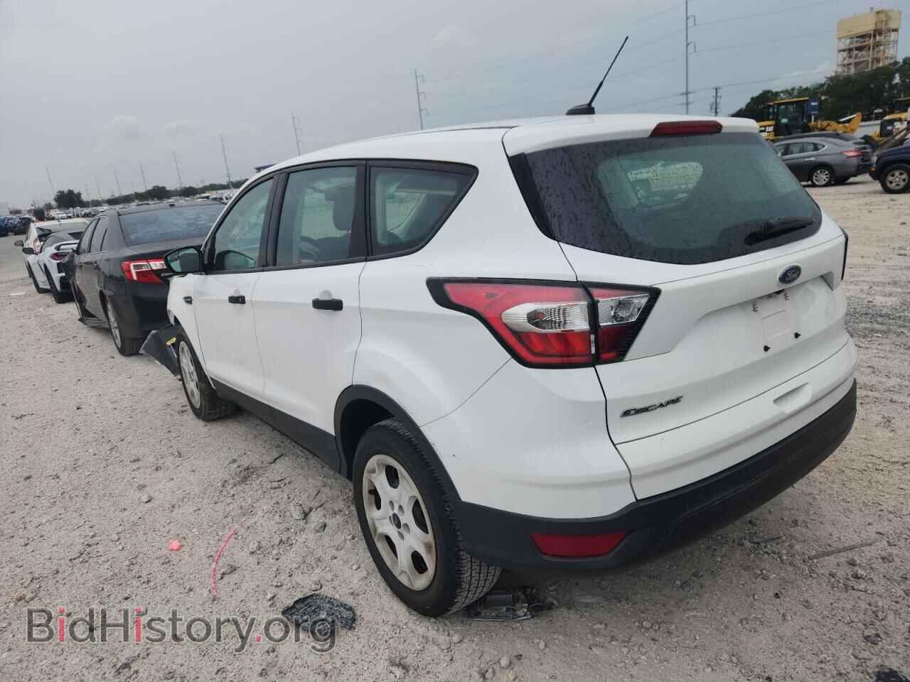 2017 FORD ESCAPE - VIN: 1FMCU0F76HUC37291 - Фото 2