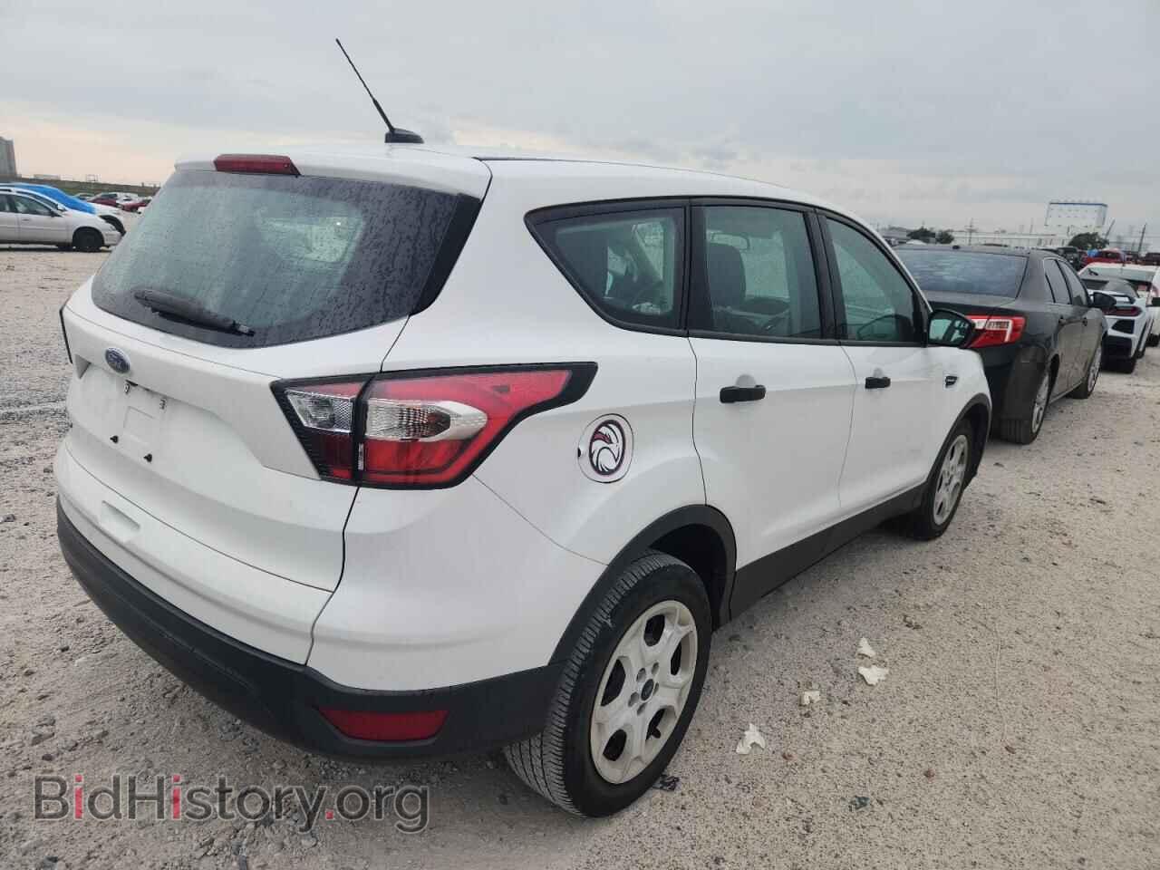 2017 FORD ESCAPE - VIN: 1FMCU0F76HUC37291 - Фото 3
