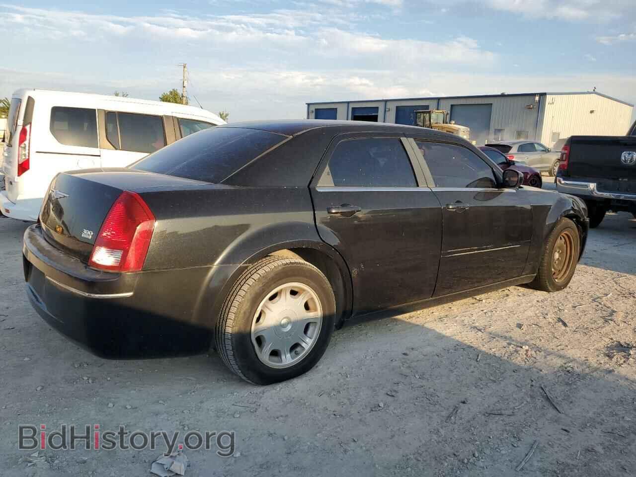 2006 CHRYSLER 300 - VIN: 2C3KA53G96H360856 - Фото 3