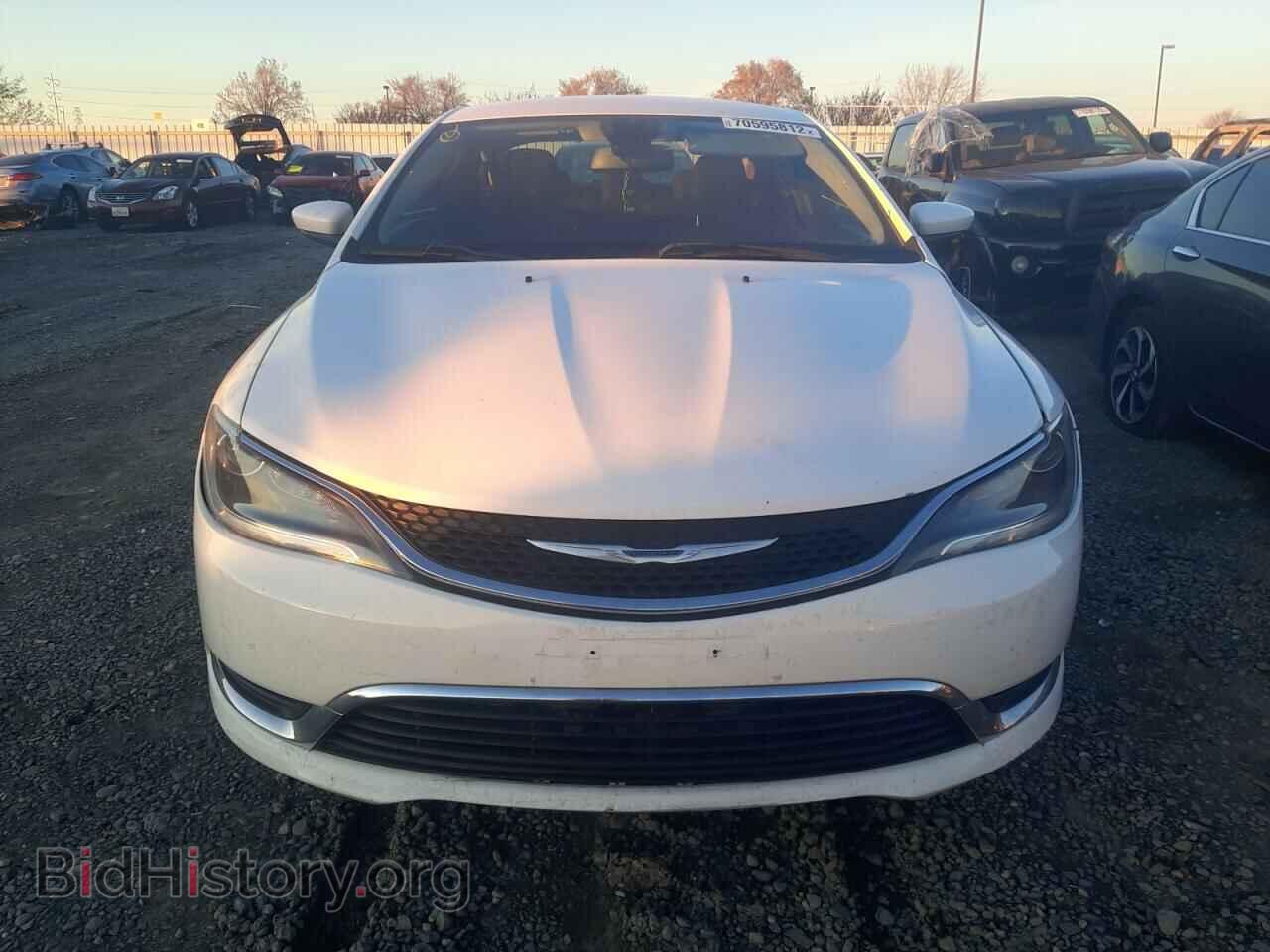 2015 CHRYSLER 200 - VIN: 1C3CCCAB1FN653832 - Фото 5