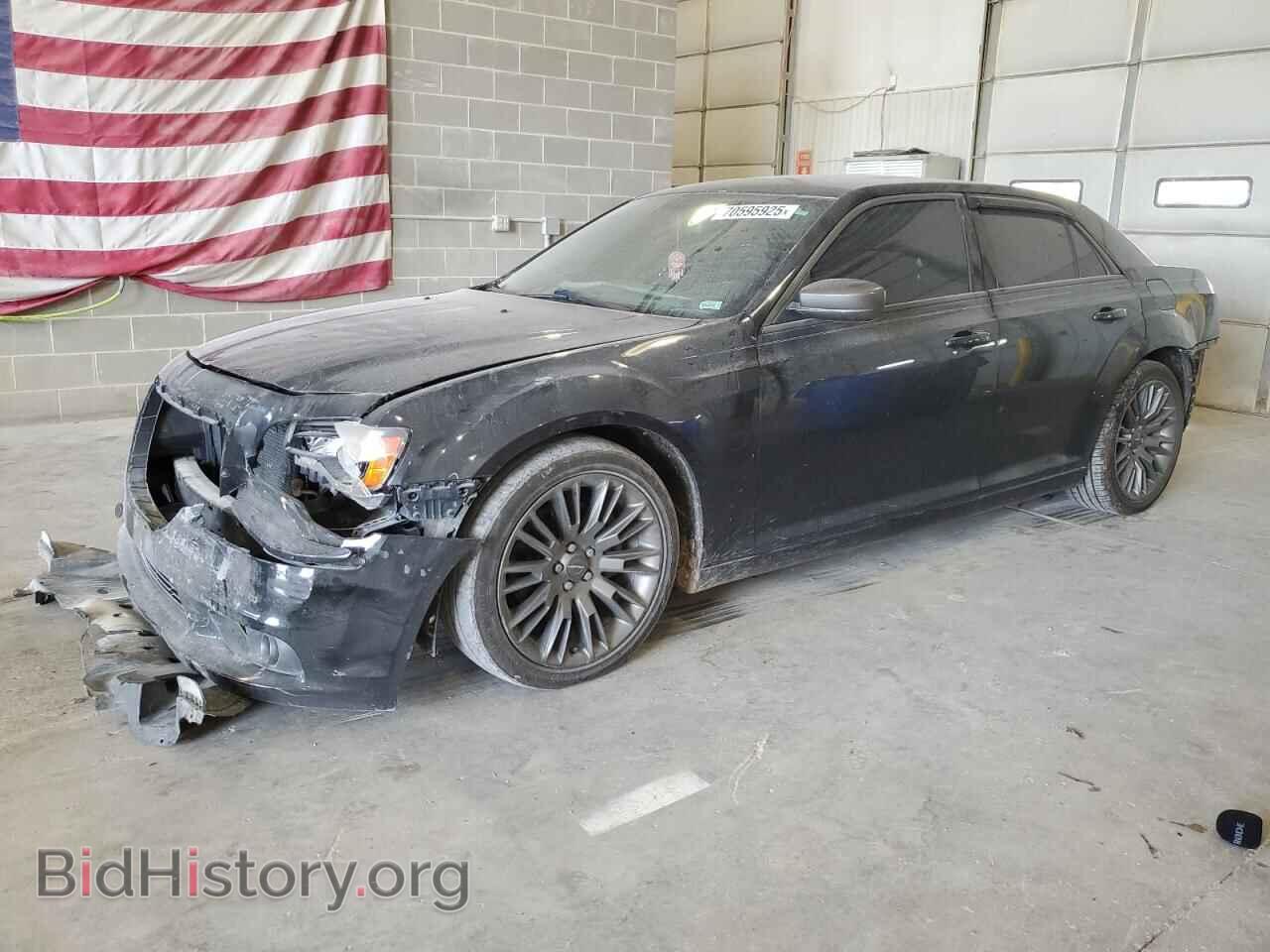 Photo 2C3CCADT2DH693514 - CHRYSLER 300 2013