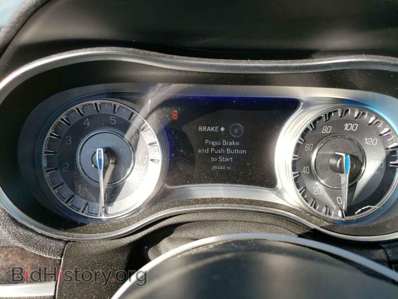 2018 CHRYSLER 300 - VIN: 2C3CCAEG6JH140975 - Фото 9
