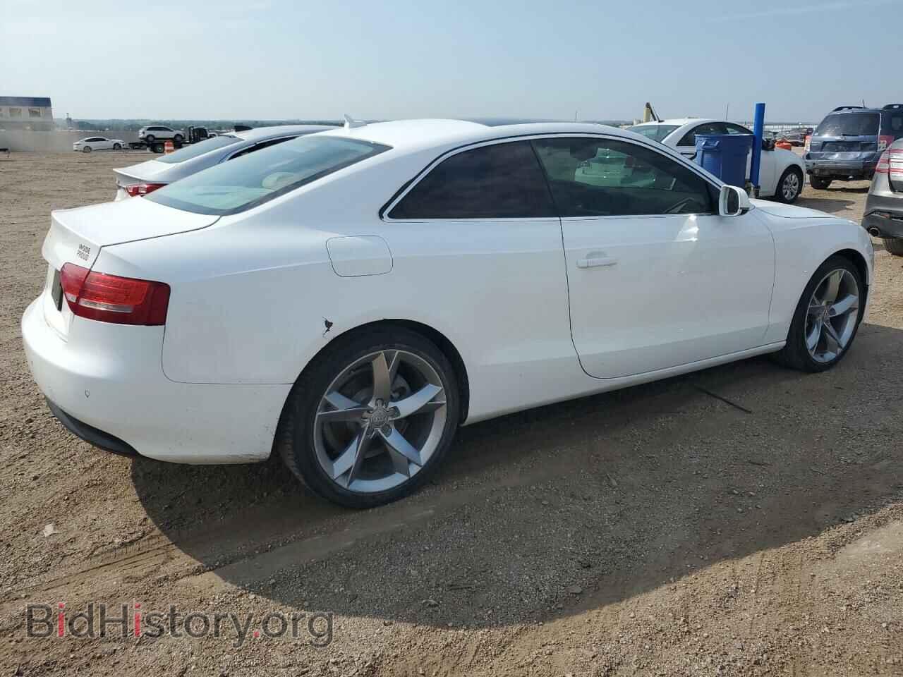2011 AUDI A5 - VIN: WAULFAFR8BA030641 - Photo 3
