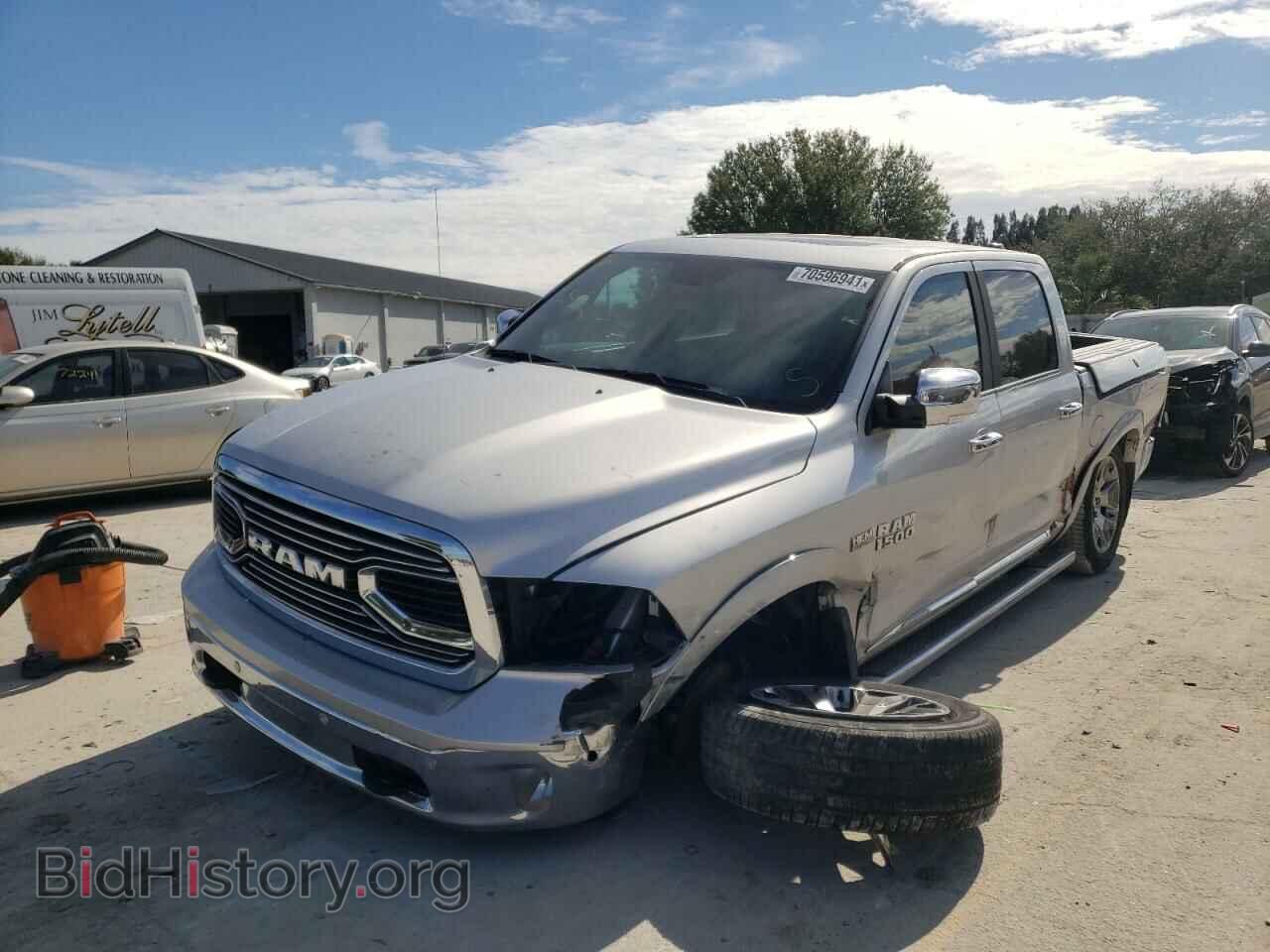 2017 RAM 1500 - VIN: 1C6RR6PTXHS542584 - Фото 2