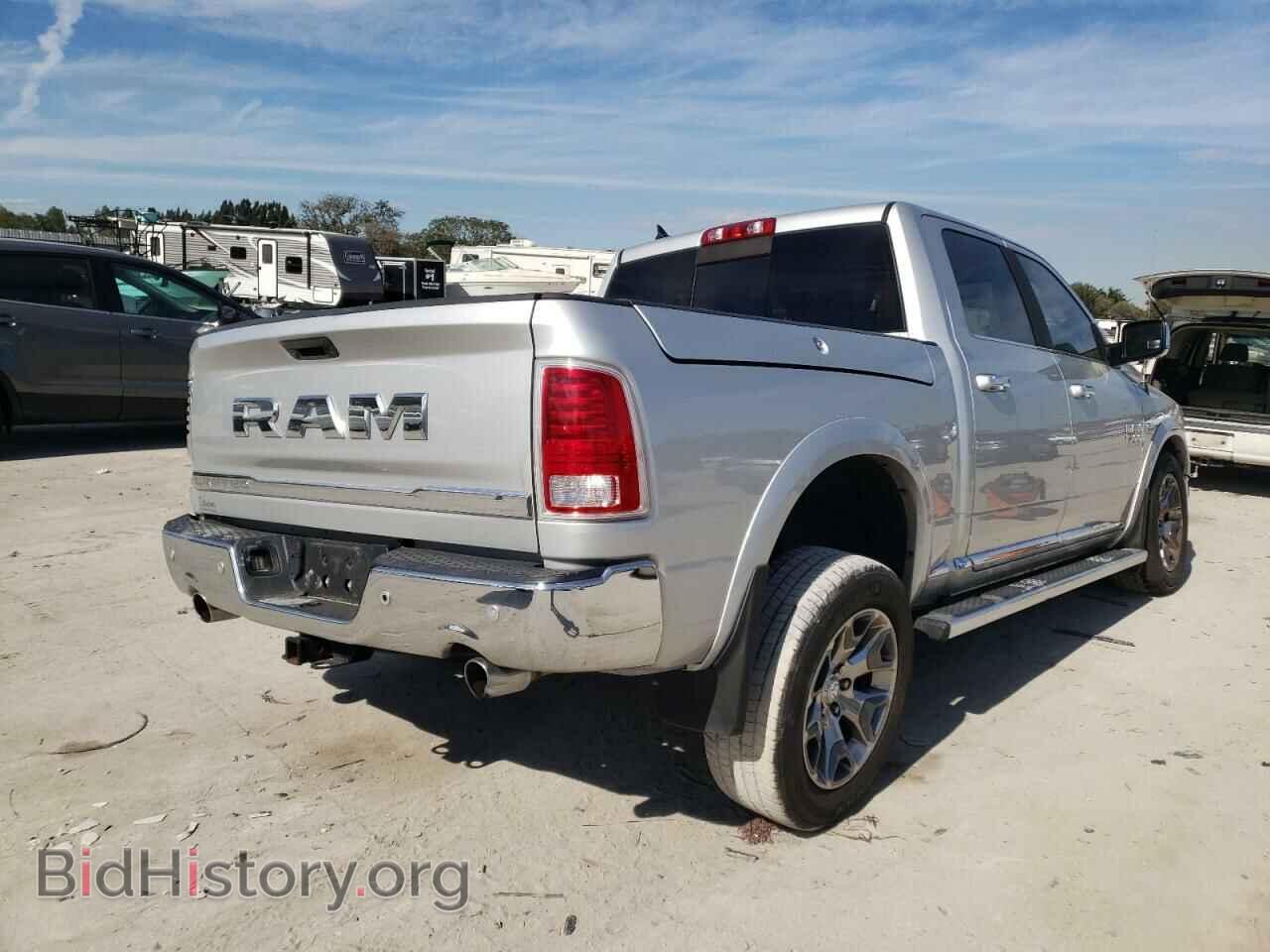 2017 RAM 1500 - VIN: 1C6RR6PTXHS542584 - Фото 4