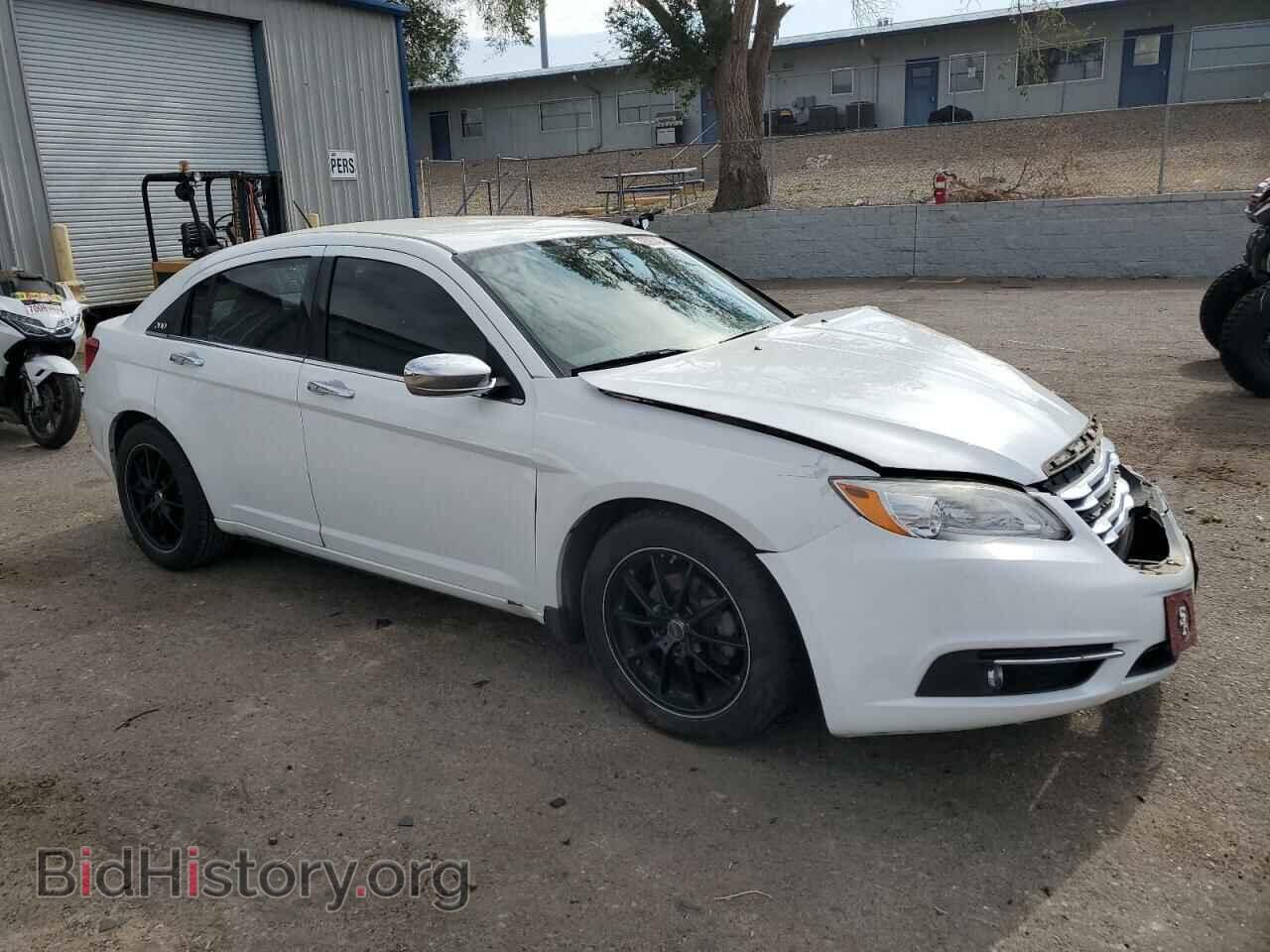 2012 CHRYSLER 200 - VIN: 1C3CCBCG2CN241871 - Фото 4