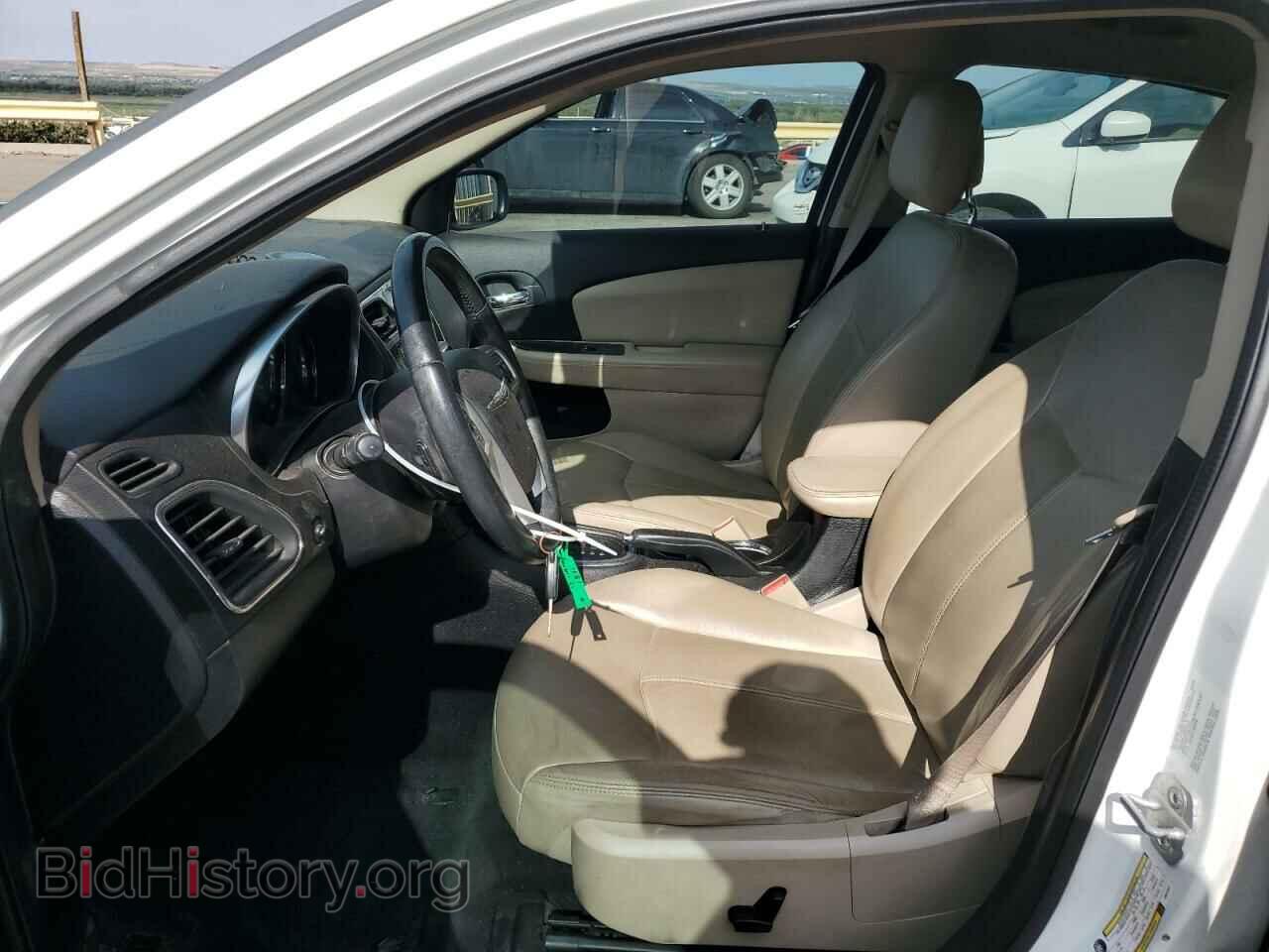 2012 CHRYSLER 200 - VIN: 1C3CCBCG2CN241871 - Фото 7