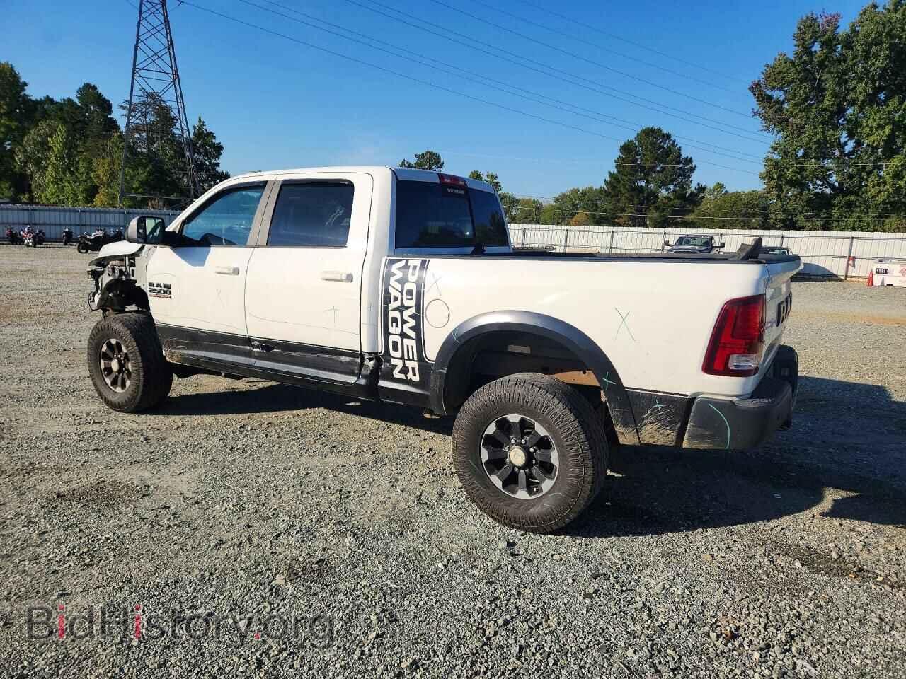 2017 RAM 2500 - VIN: 3C6TR5EJ4HG615554 - Photo 2