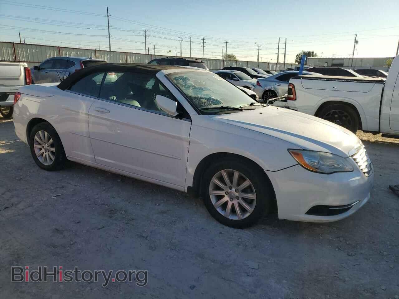 2013 CHRYSLER 200 - VIN: 1C3BCBEG4DN718536 - Фото 4