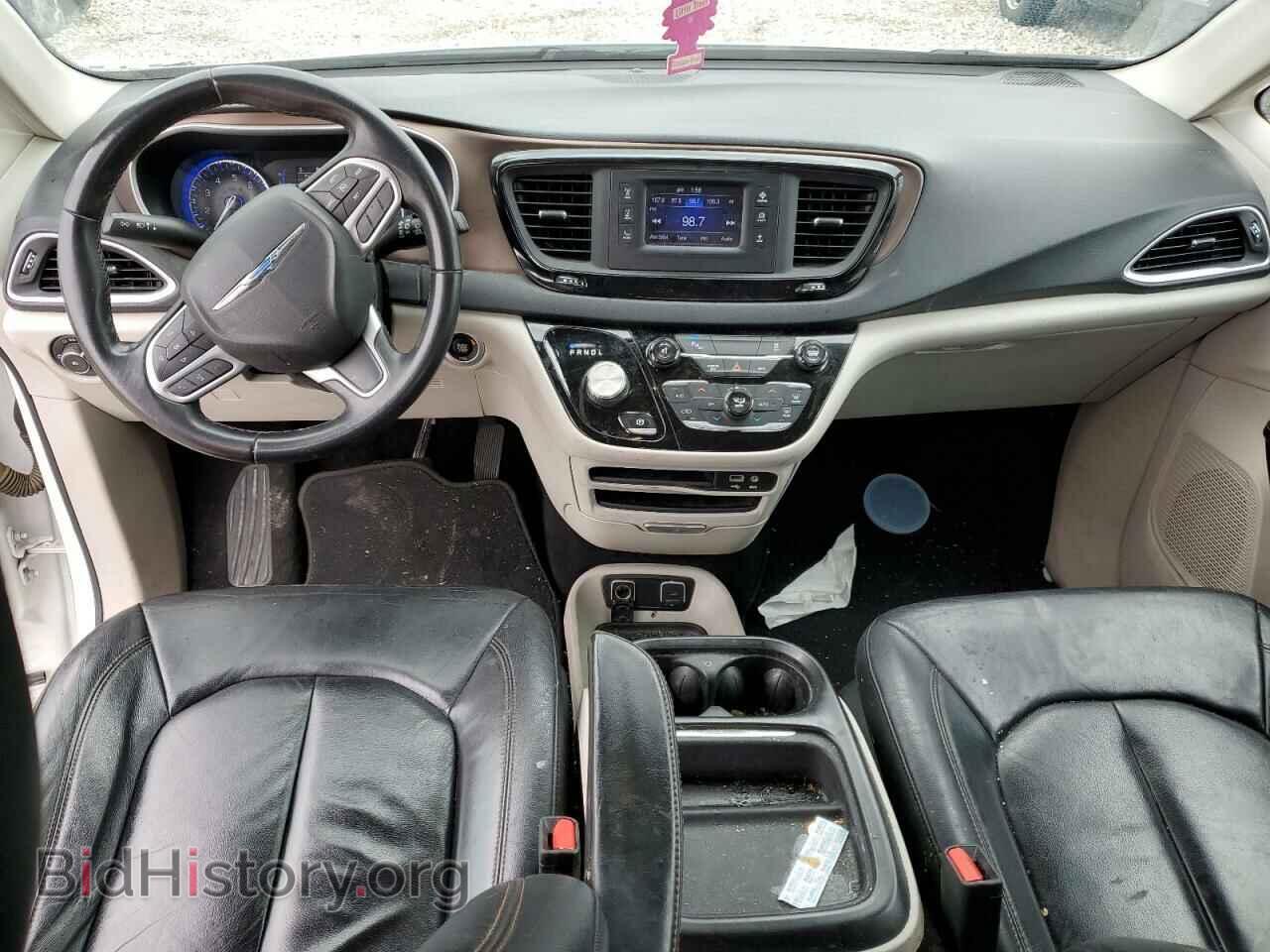 2017 CHRYSLER PACIFICA - VIN: 2C4RC1BG7HR642490 - Photo 8