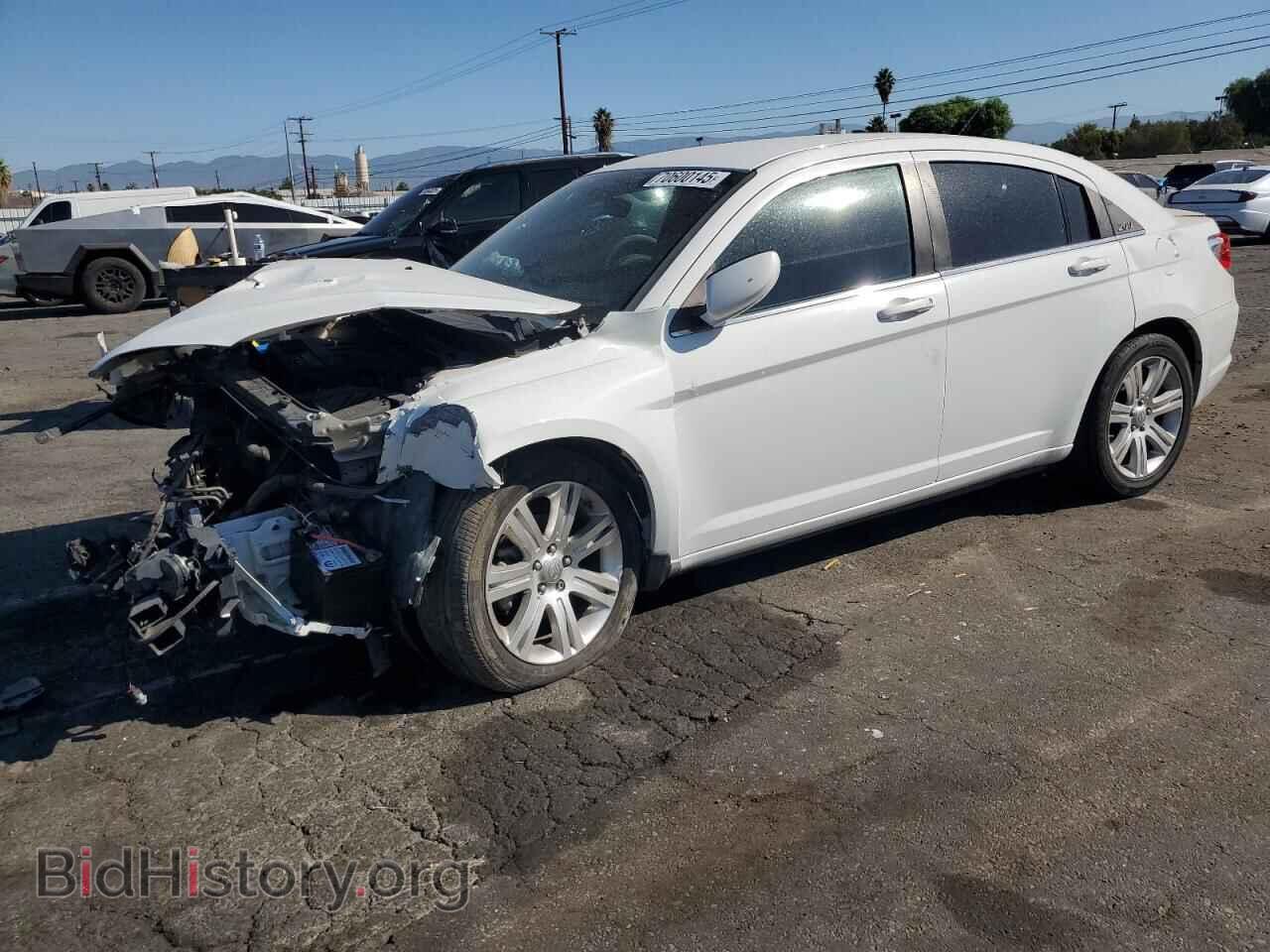 Фотография 1C3CCBAB9DN647218 - CHRYSLER 200 2013
